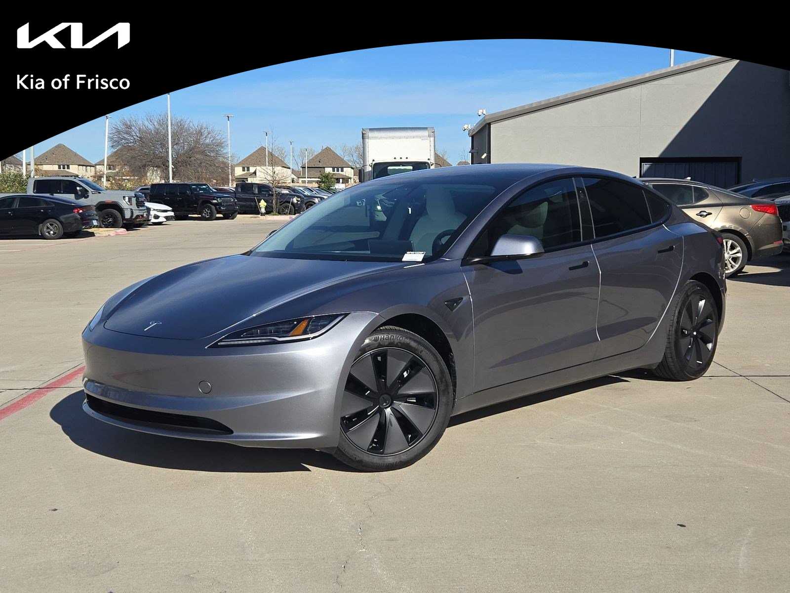 2025 Tesla Model 3 Performance's photo