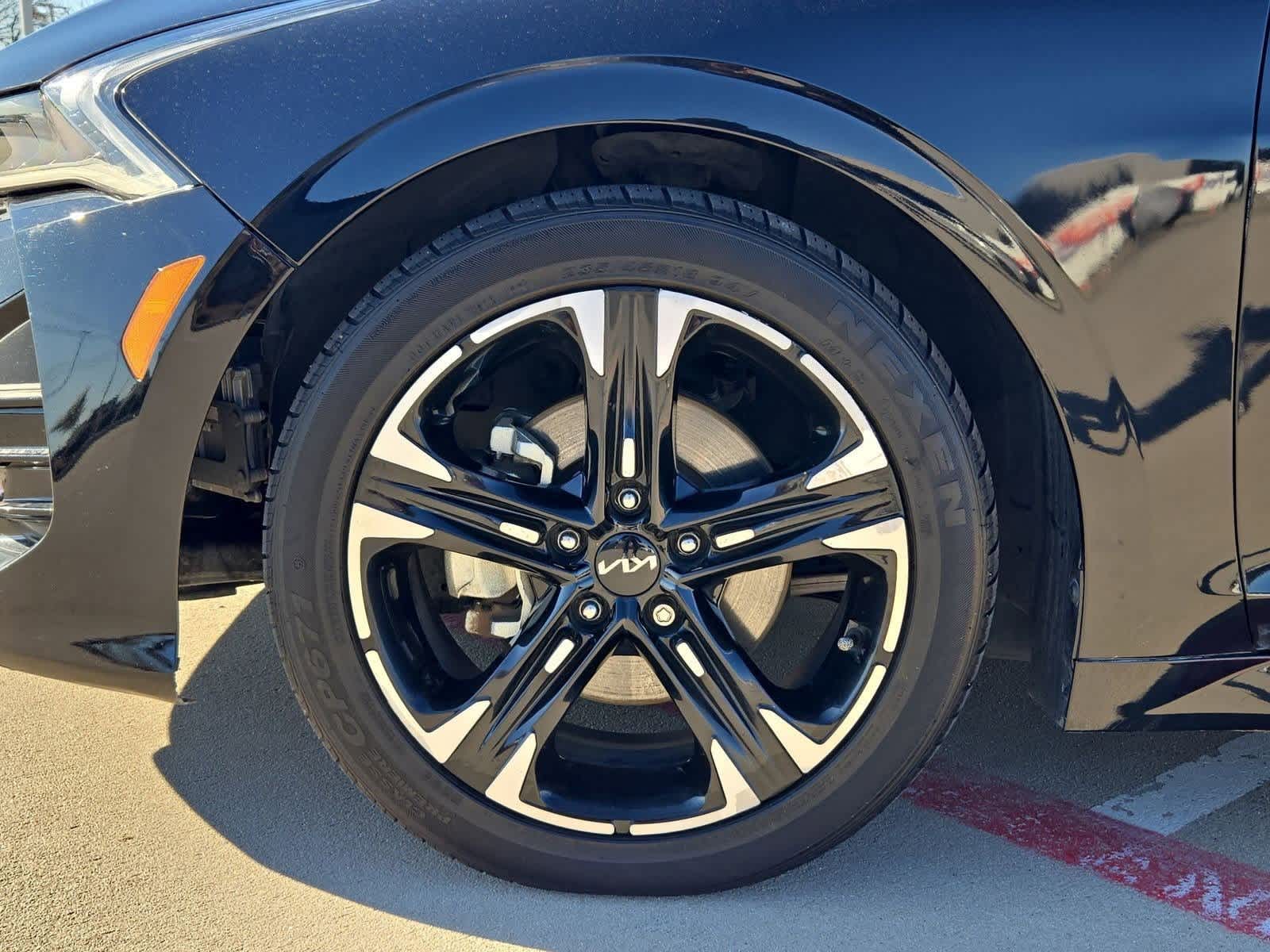 Thumbnail: 2023 Kia K5 - 11