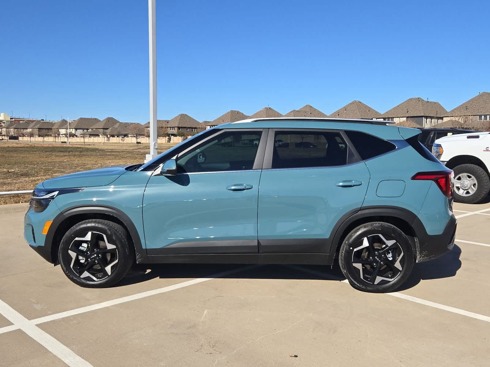 Thumbnail: 2026 Kia Sportage - 3