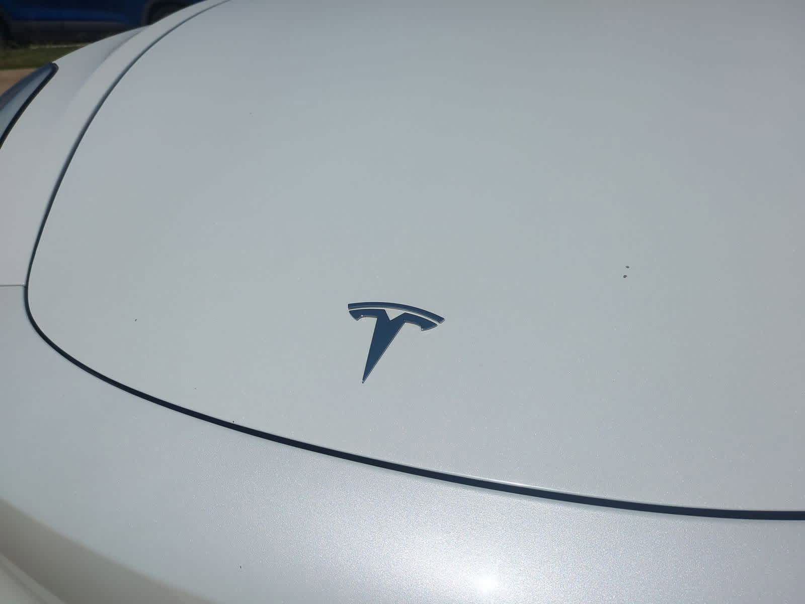 Thumbnail: 2020 Tesla Model 3 - 10