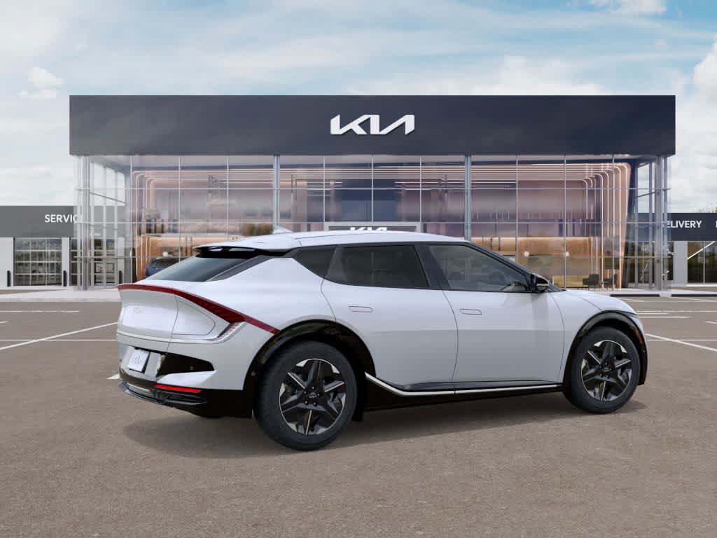 Thumbnail: 2025 Kia EV6 - 6