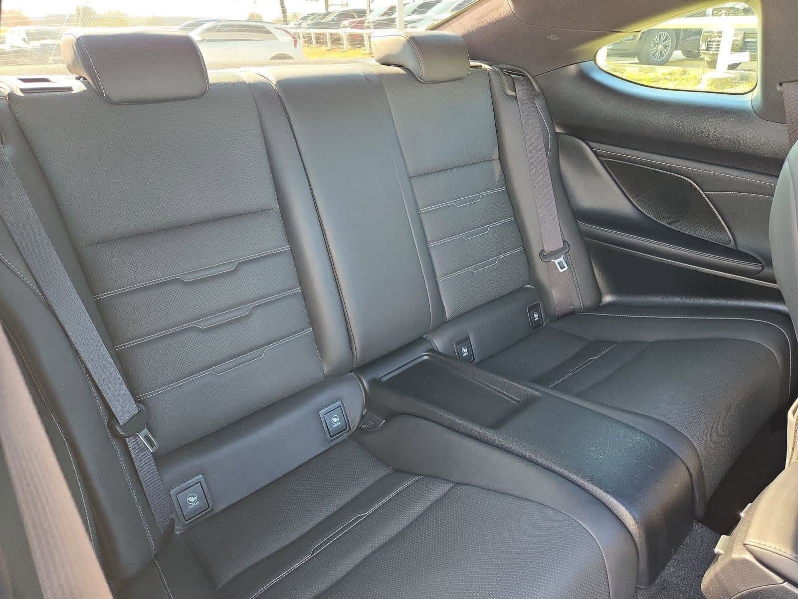 Thumbnail: 2016 Lexus RC - 18