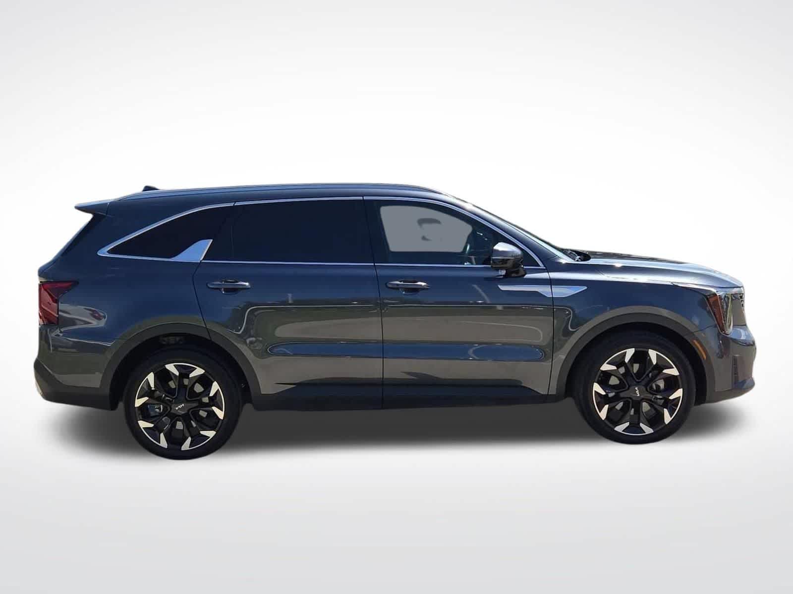 Thumbnail: 2025 Kia Sorento - 7