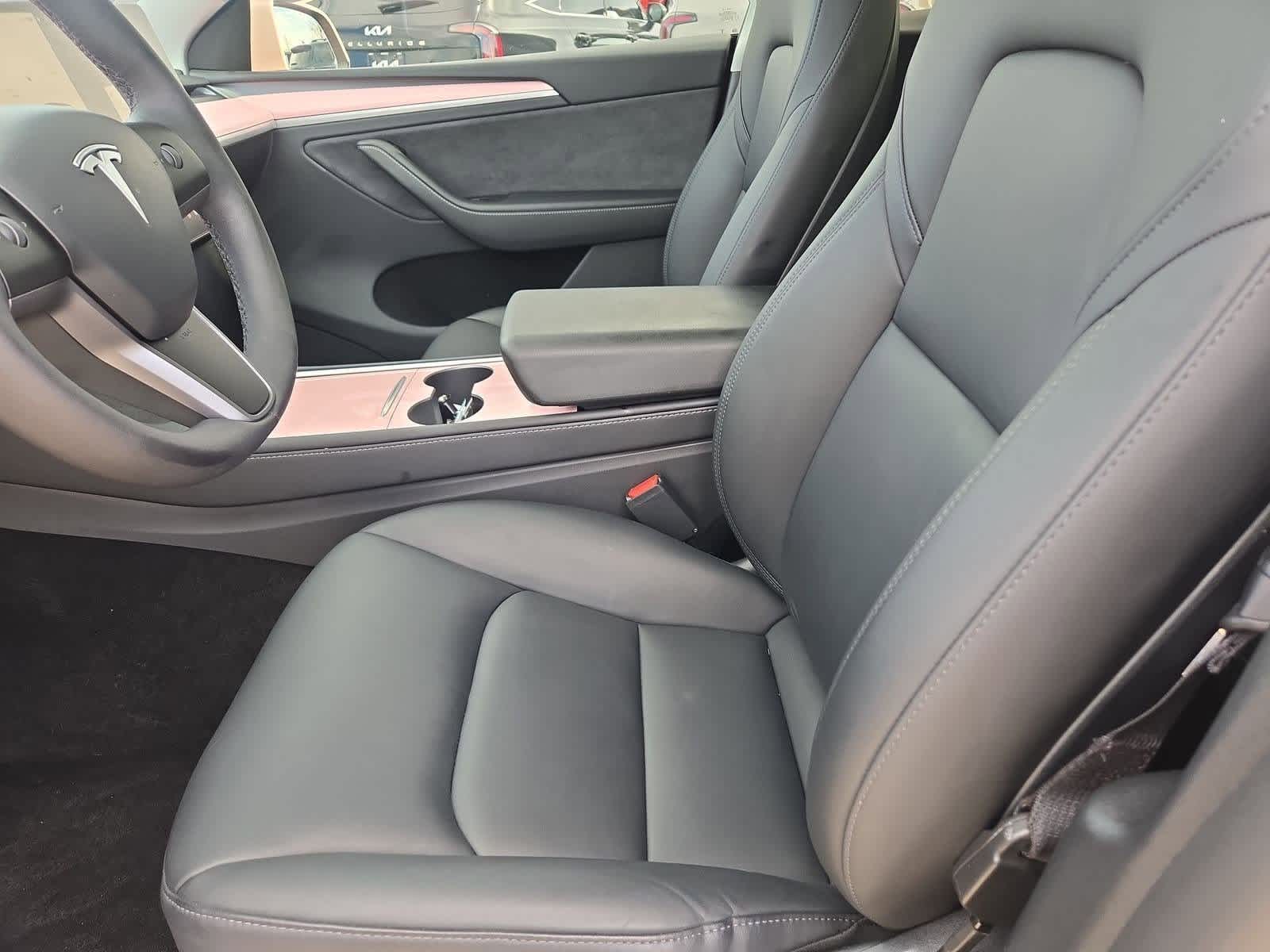 Thumbnail: 2025 Tesla Model Y - 13