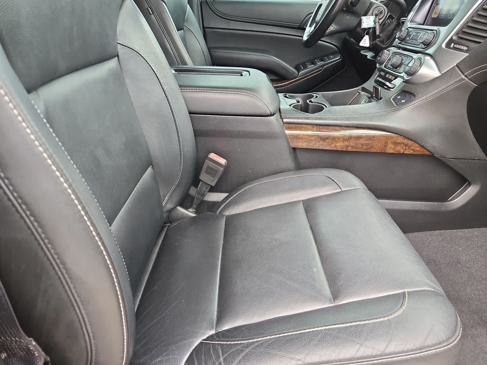 Thumbnail: 2019 Chevrolet Suburban - 18