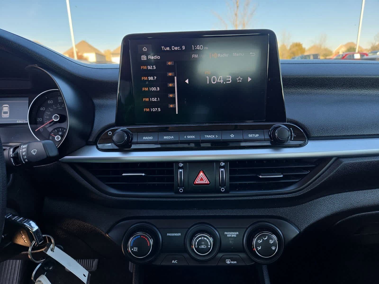 Thumbnail: 2024 Kia Forte - 26