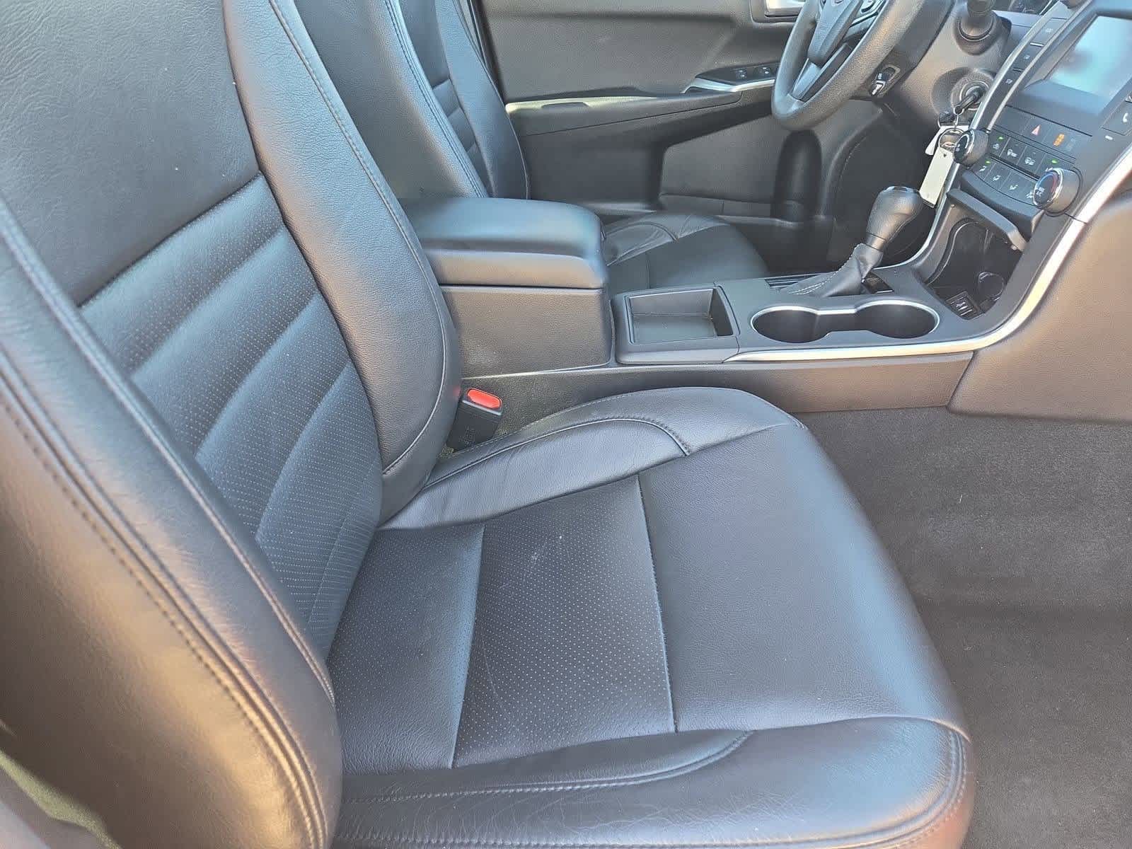 Thumbnail: 2017 Toyota Camry - 20