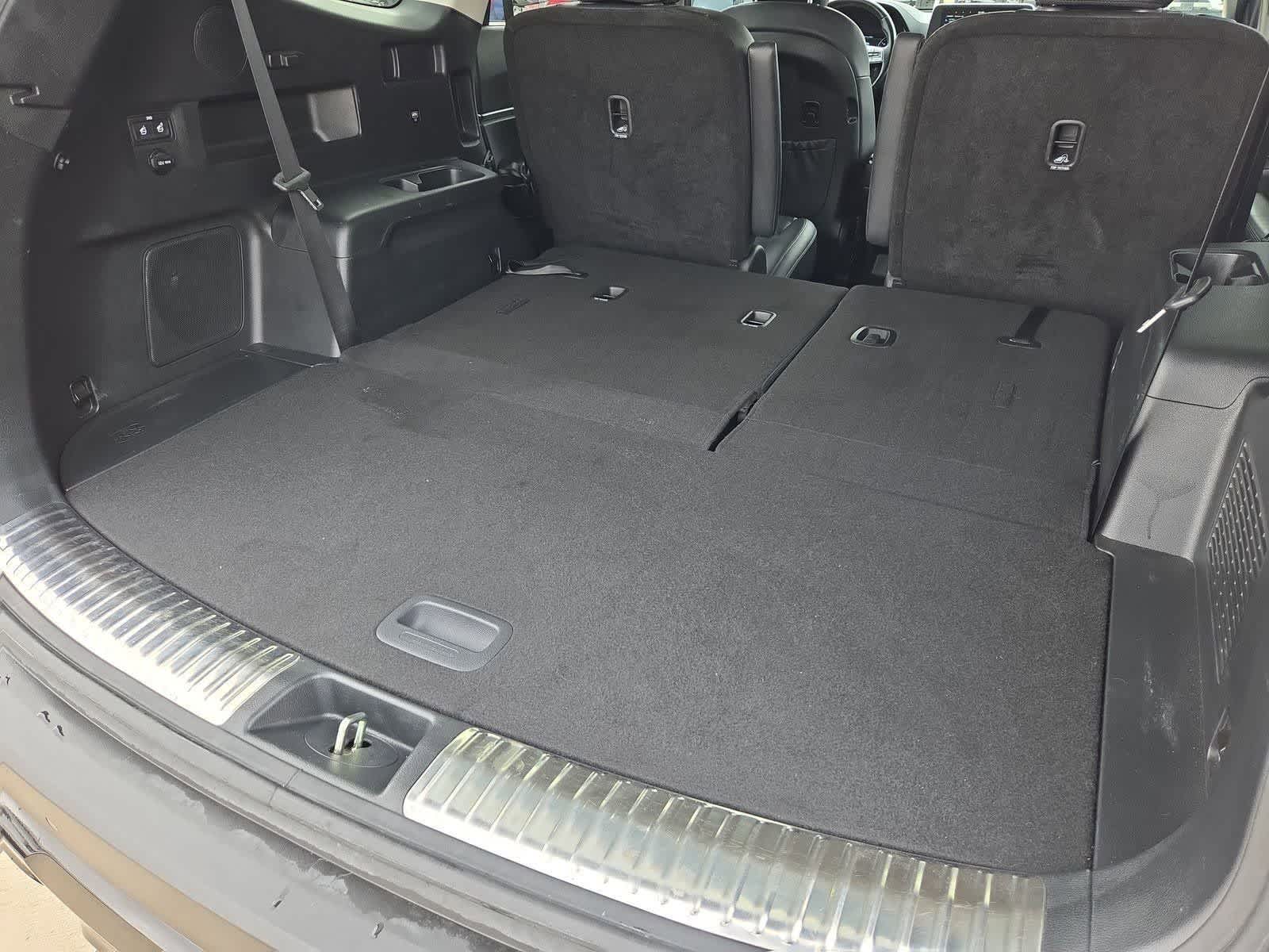 Thumbnail: 2021 Kia Telluride - 34