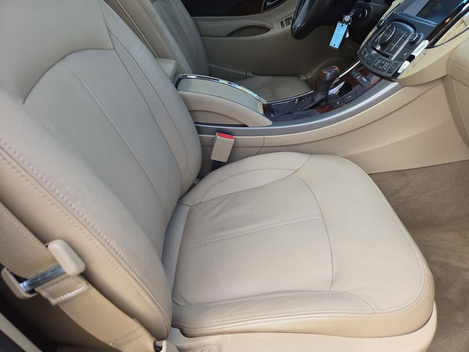 Thumbnail: 2013 Buick LaCrosse - 22