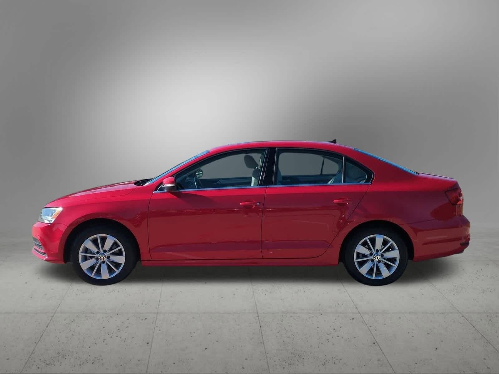 Thumbnail: 2015 Volkswagen Jetta - 3