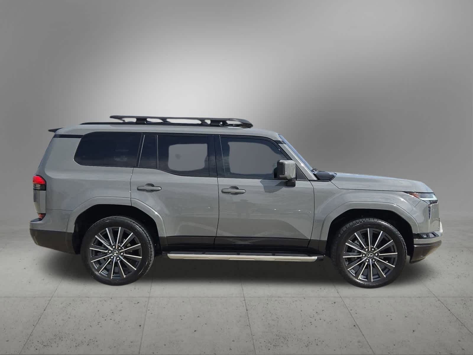 Thumbnail: 2024 Lexus GX - 7