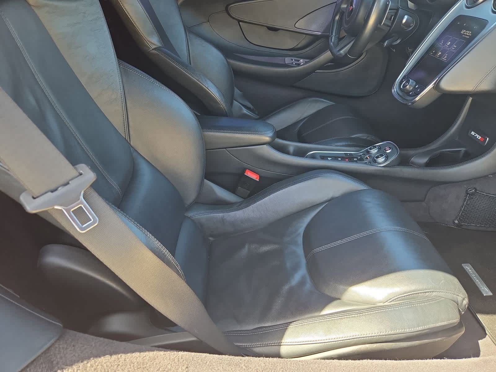 Thumbnail: 2016 Mclaren  - 13