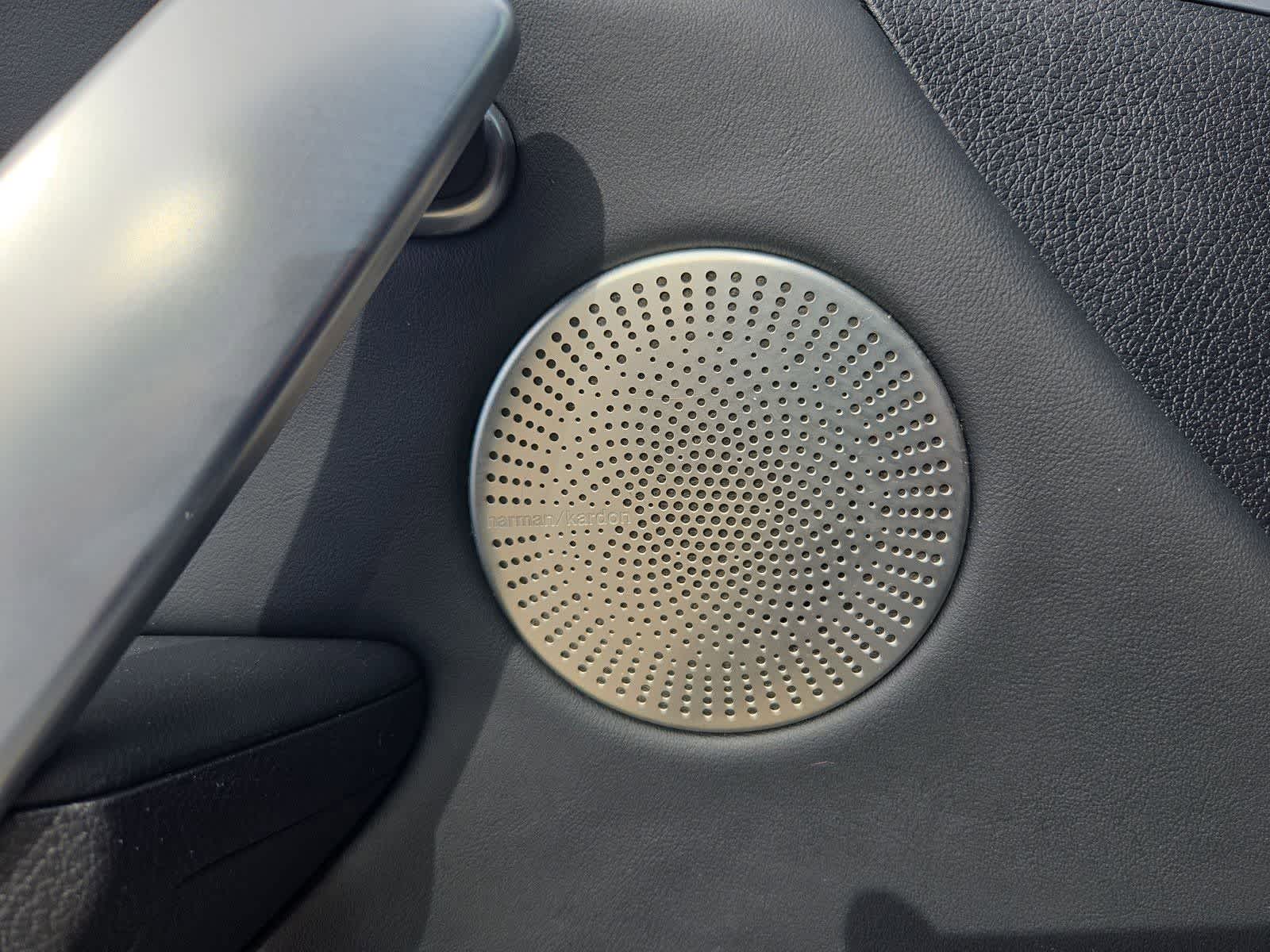 Thumbnail: 2019 Kia Stinger - 30