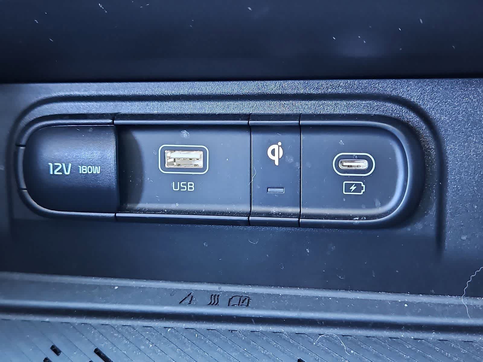 Thumbnail: 2024 Kia Sportage - 32