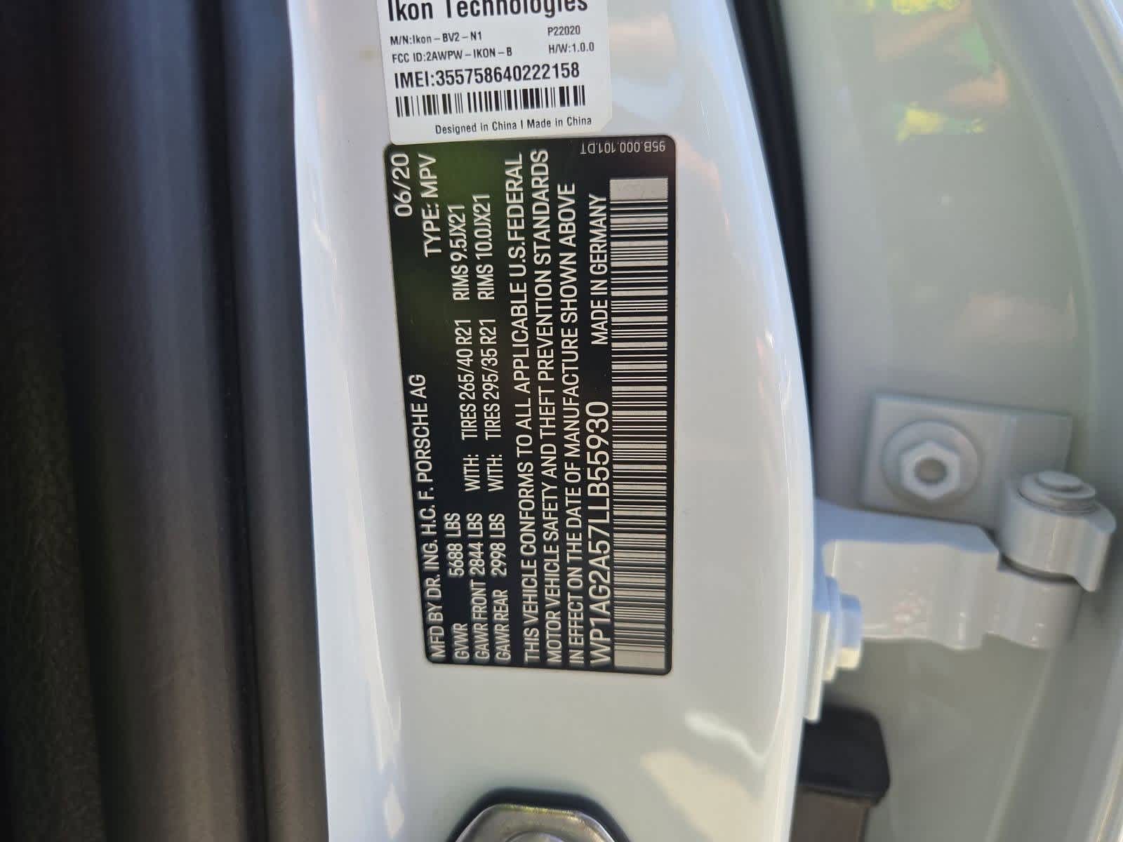 Thumbnail: 2020 Porsche Macan - 37