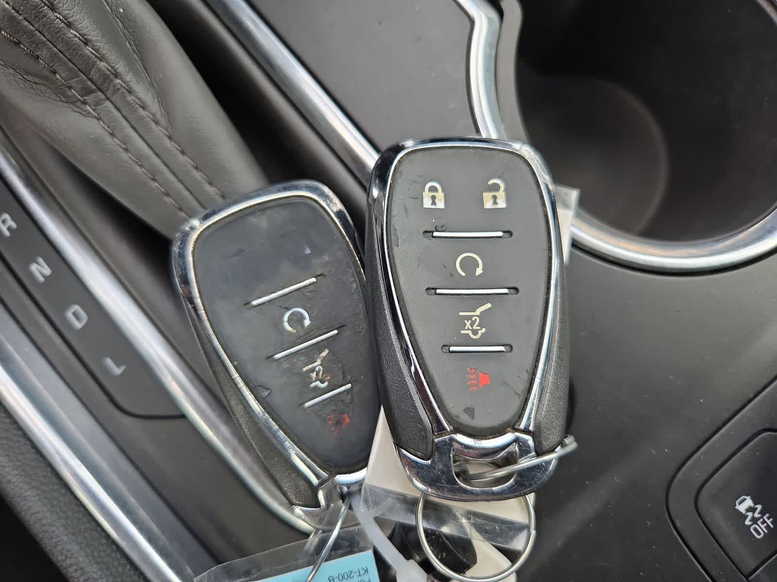 Thumbnail: 2018 Chevrolet Traverse - 36