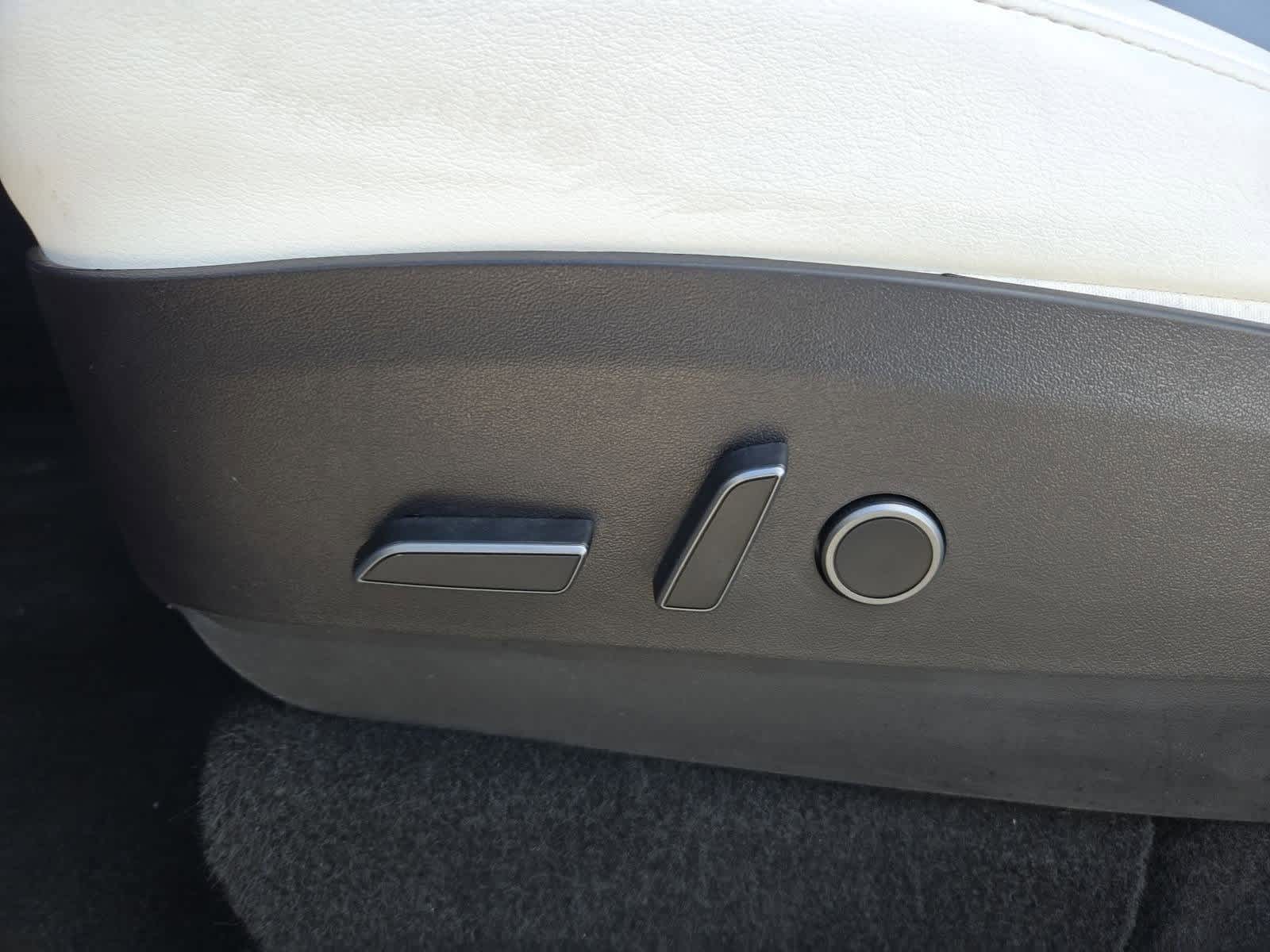 Thumbnail: 2021 Tesla Model Y - 15