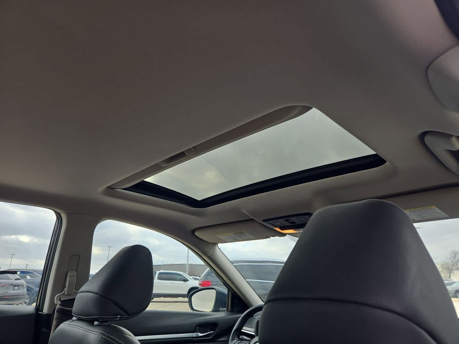 Thumbnail: 2019 Nissan Altima - 21