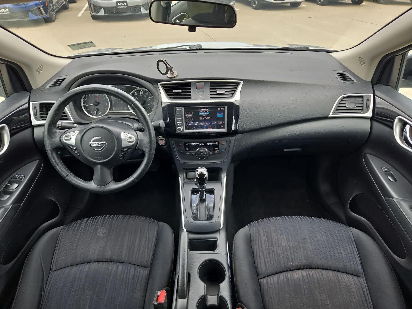 Thumbnail: 2019 Nissan Sentra - 13