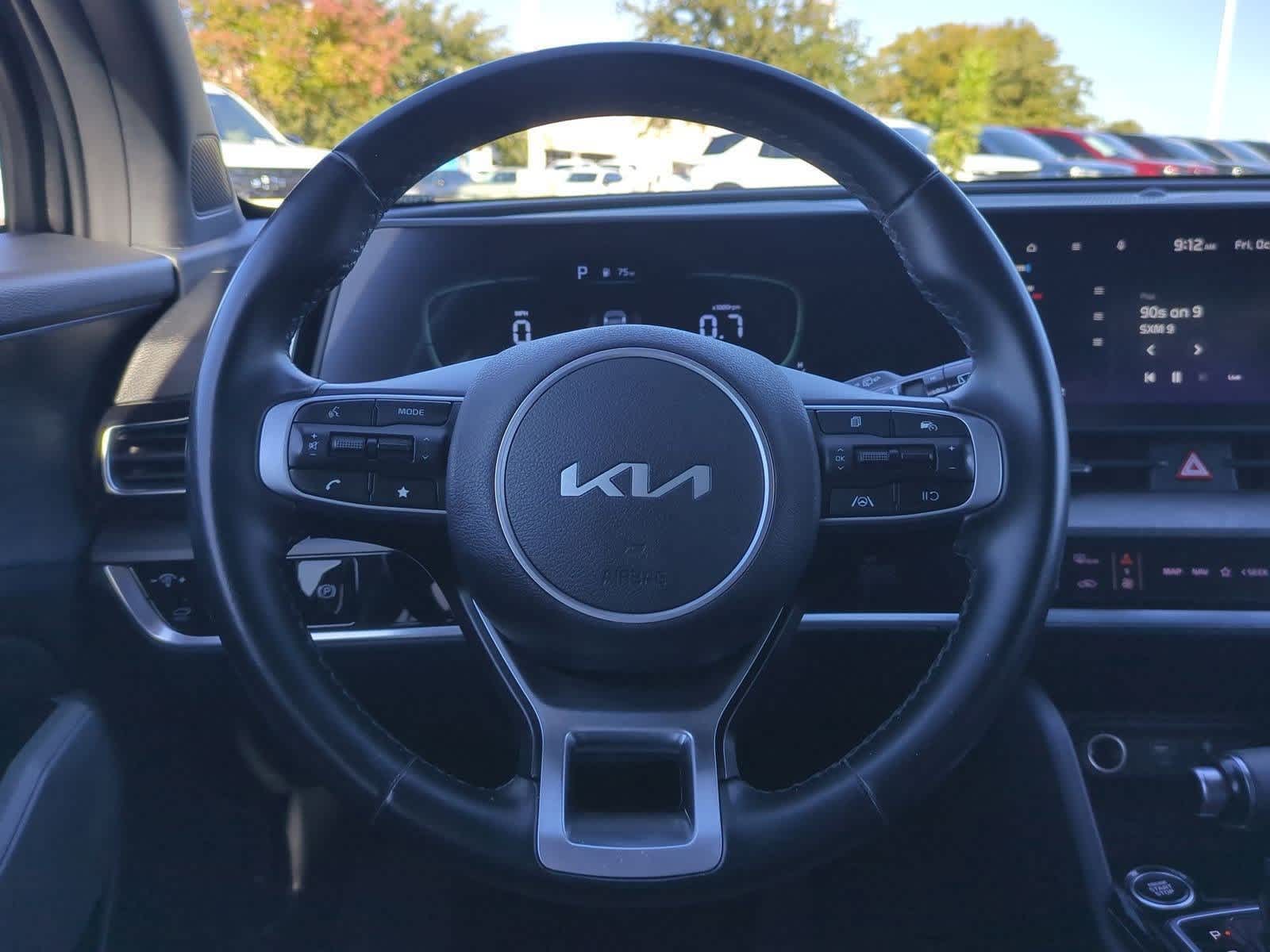 Thumbnail: 2023 Kia Sportage - 23