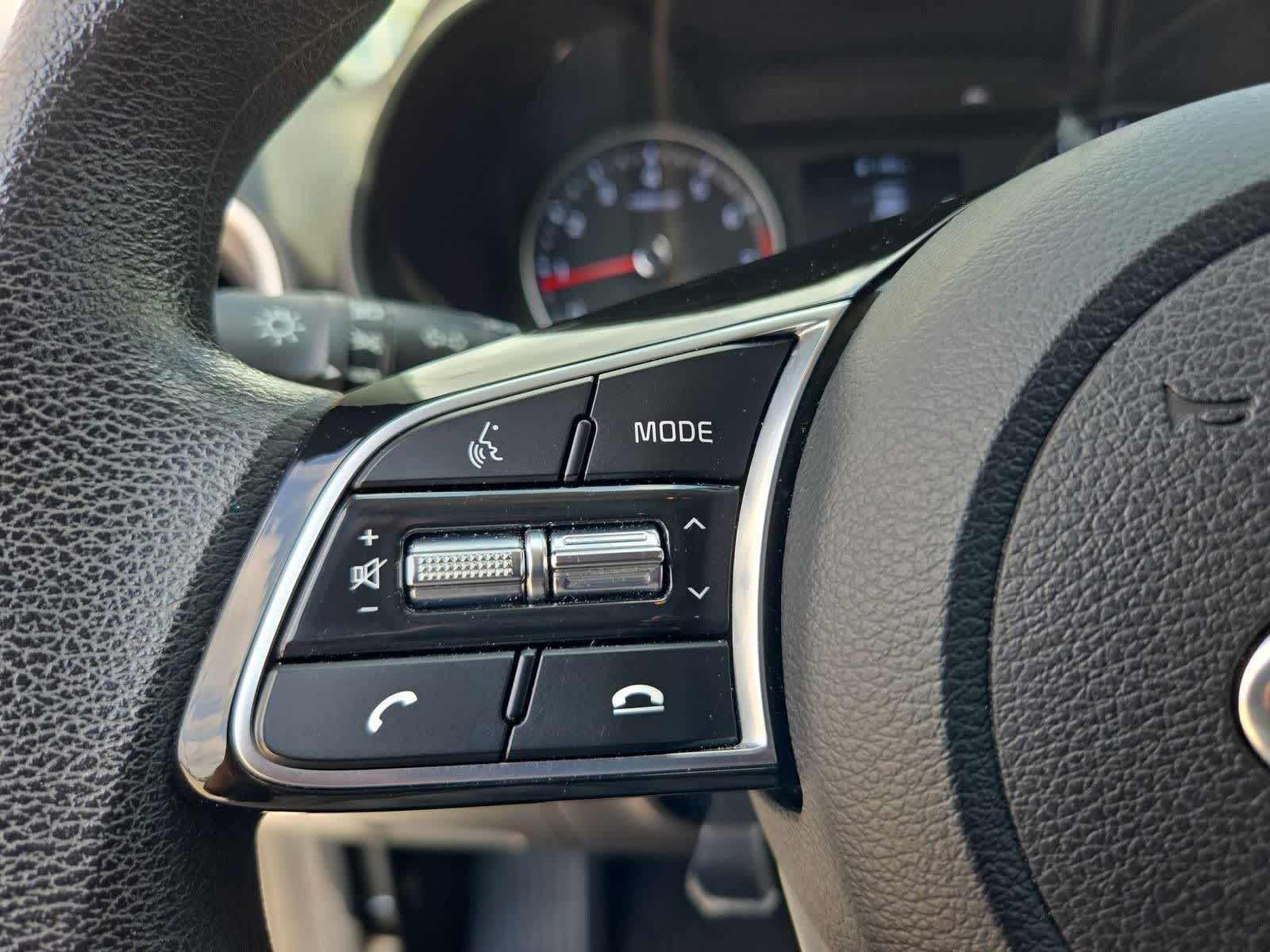 Thumbnail: 2021 Kia Forte - 23