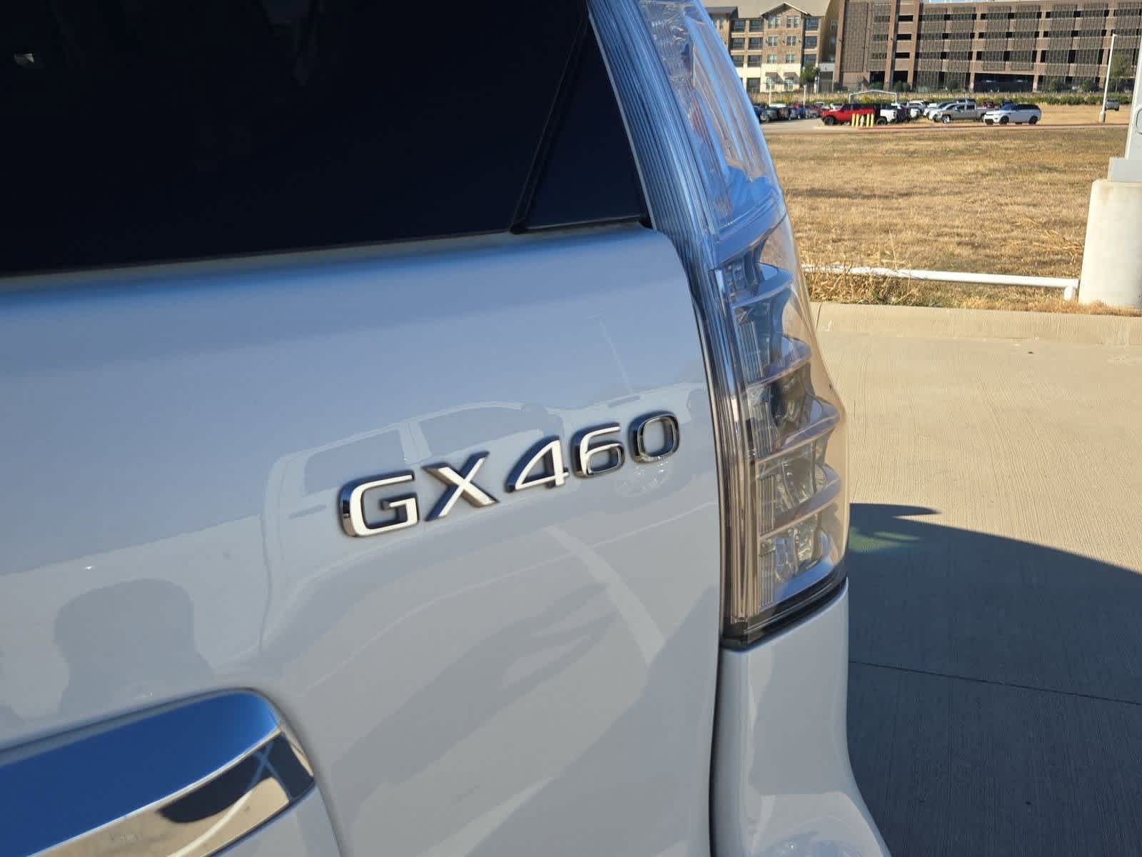 Thumbnail: 2014 Lexus GX - 12