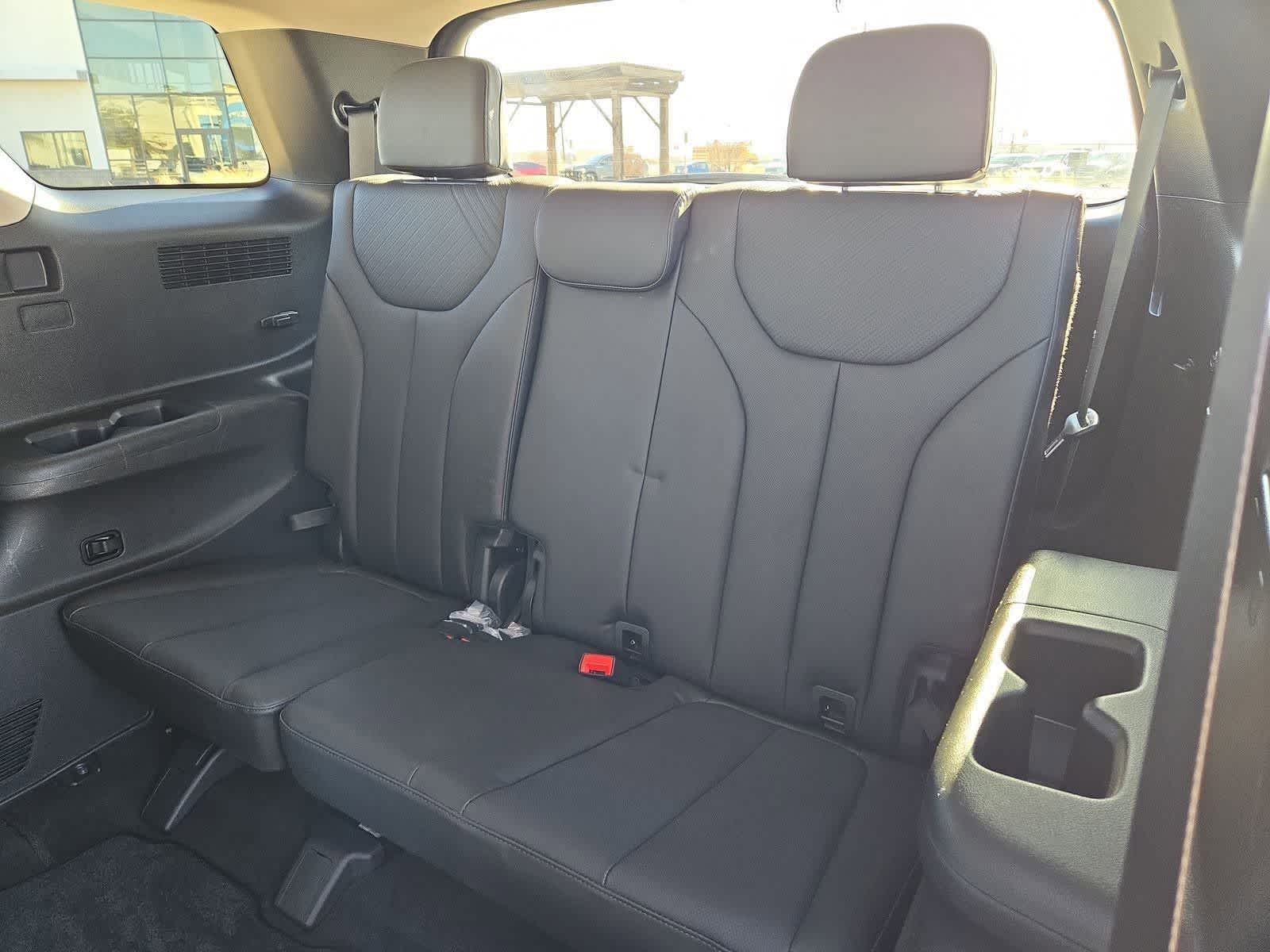 Thumbnail: 2023 Hyundai Palisade - 36