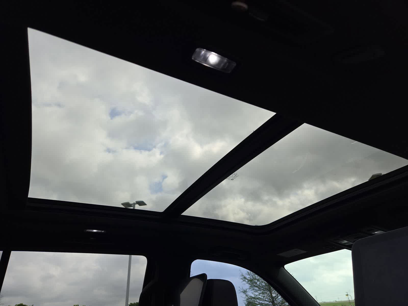 Thumbnail: 2021 Chevrolet Tahoe - 20