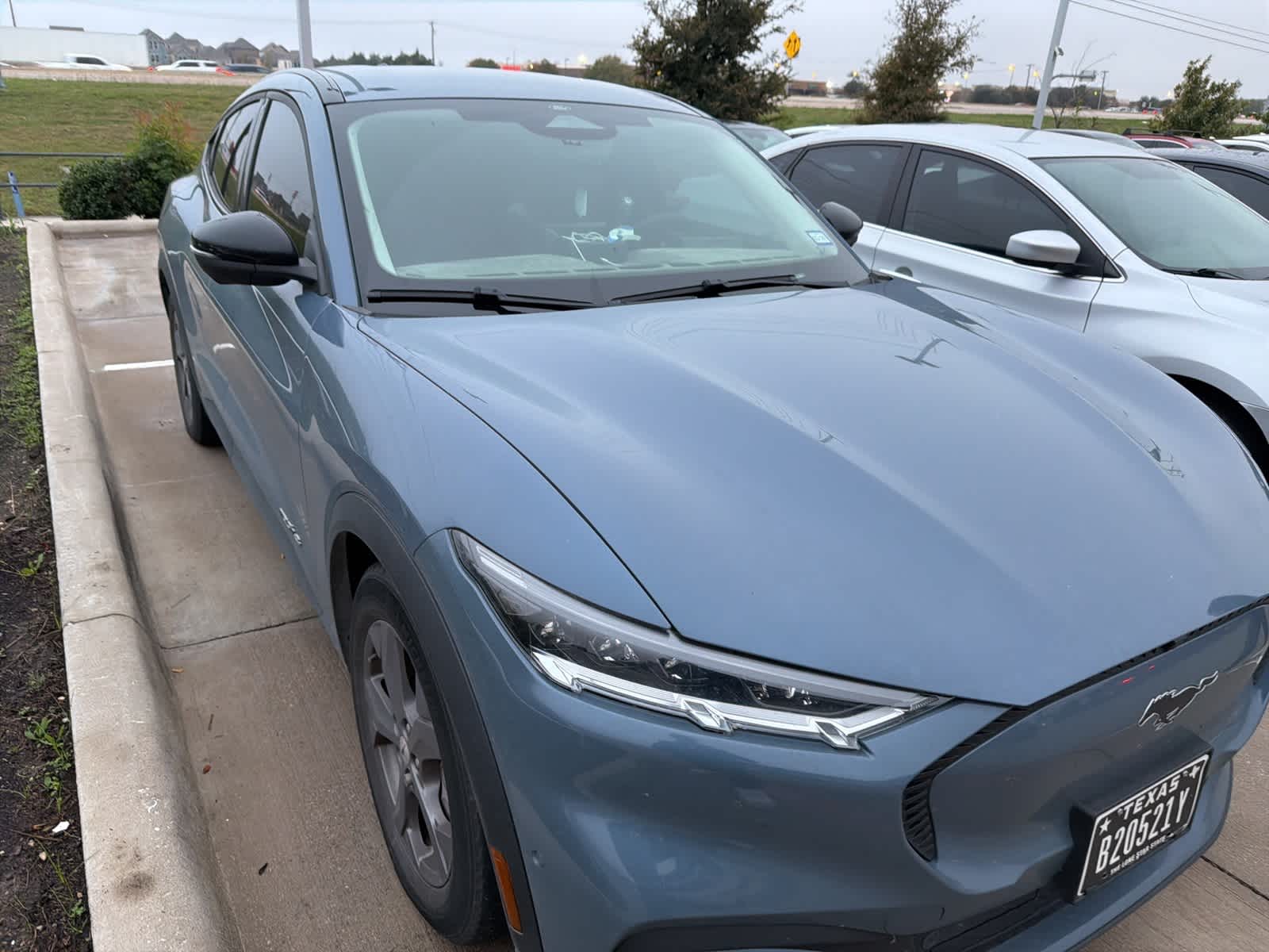 2023 Ford Mustang Mach-E Select photo 2