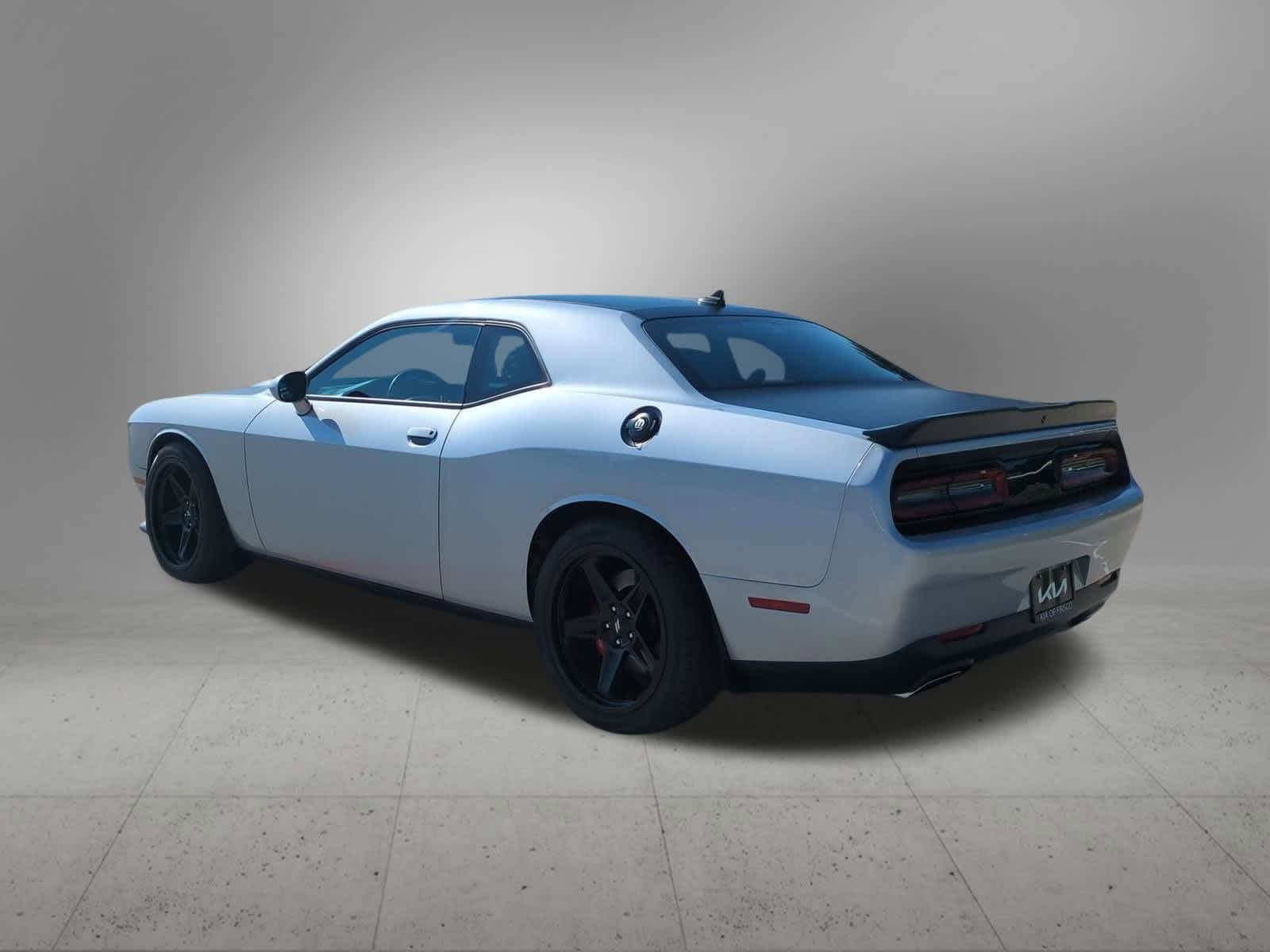 2021 Dodge Challenger R/T Scat Pack photo 4