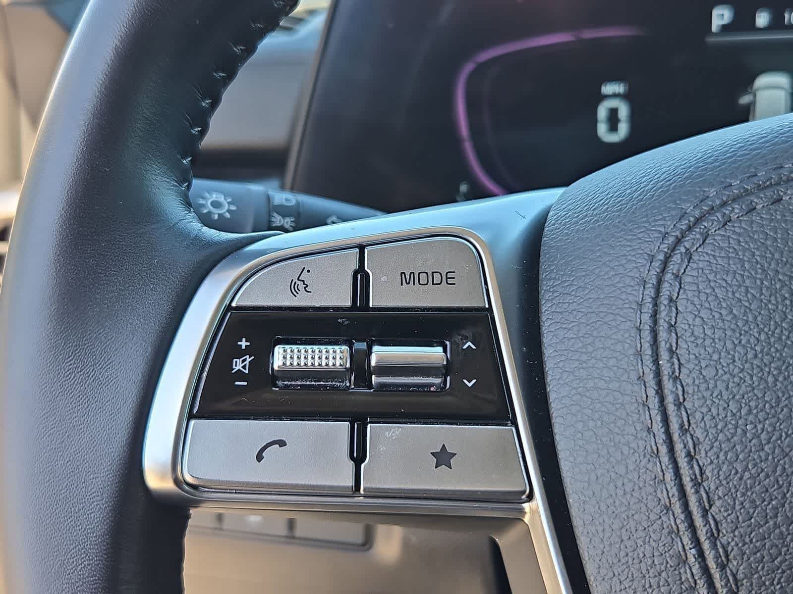 Thumbnail: 2024 Kia Telluride - 23