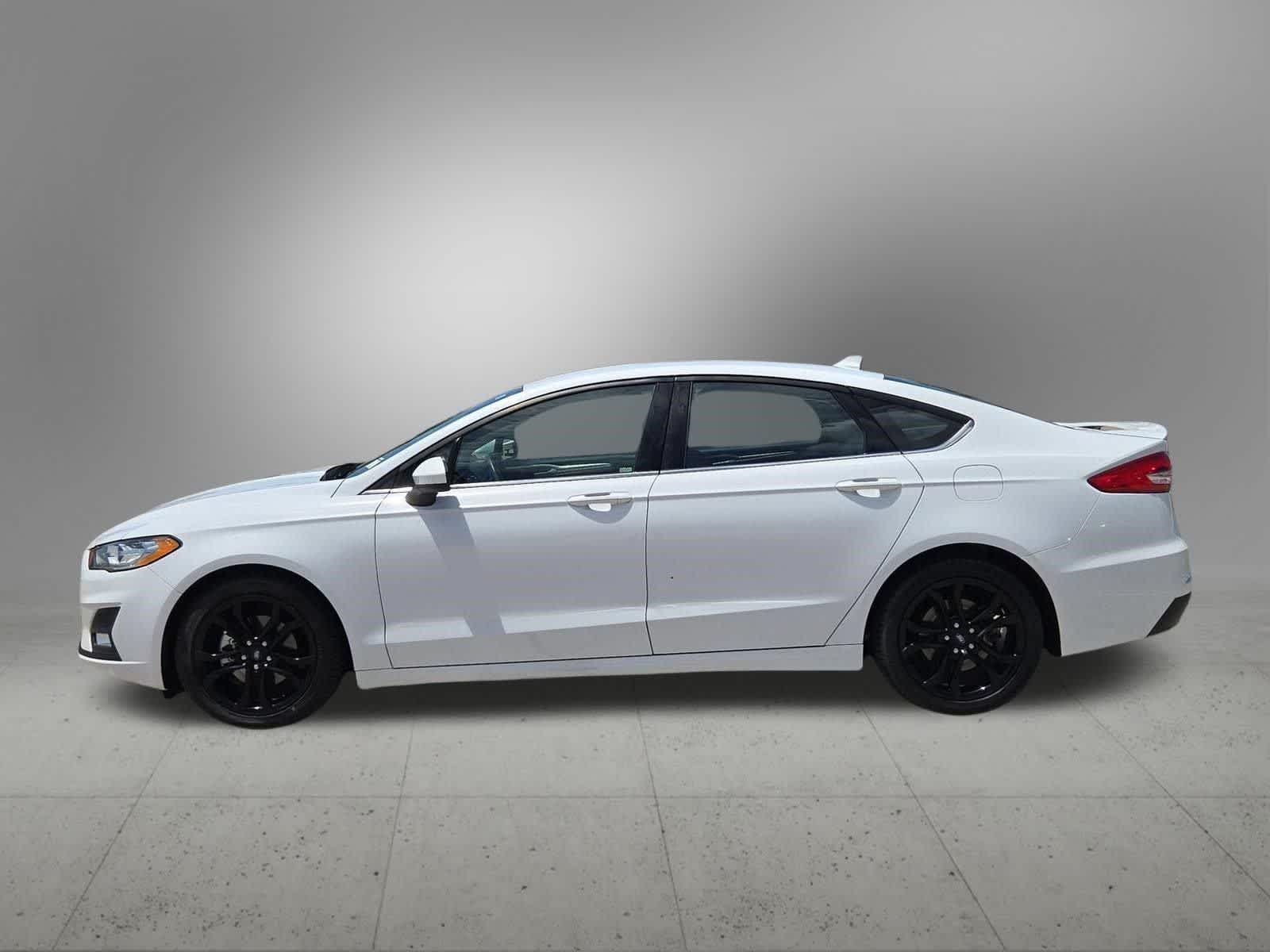 Thumbnail: 2020 Ford Fusion - 3