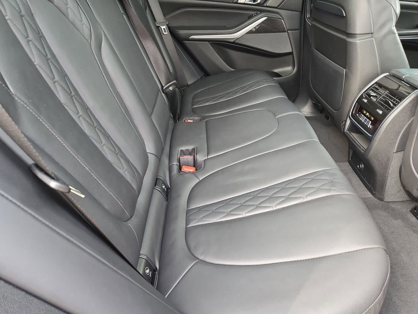 Thumbnail: 2022 BMW X5 - 18