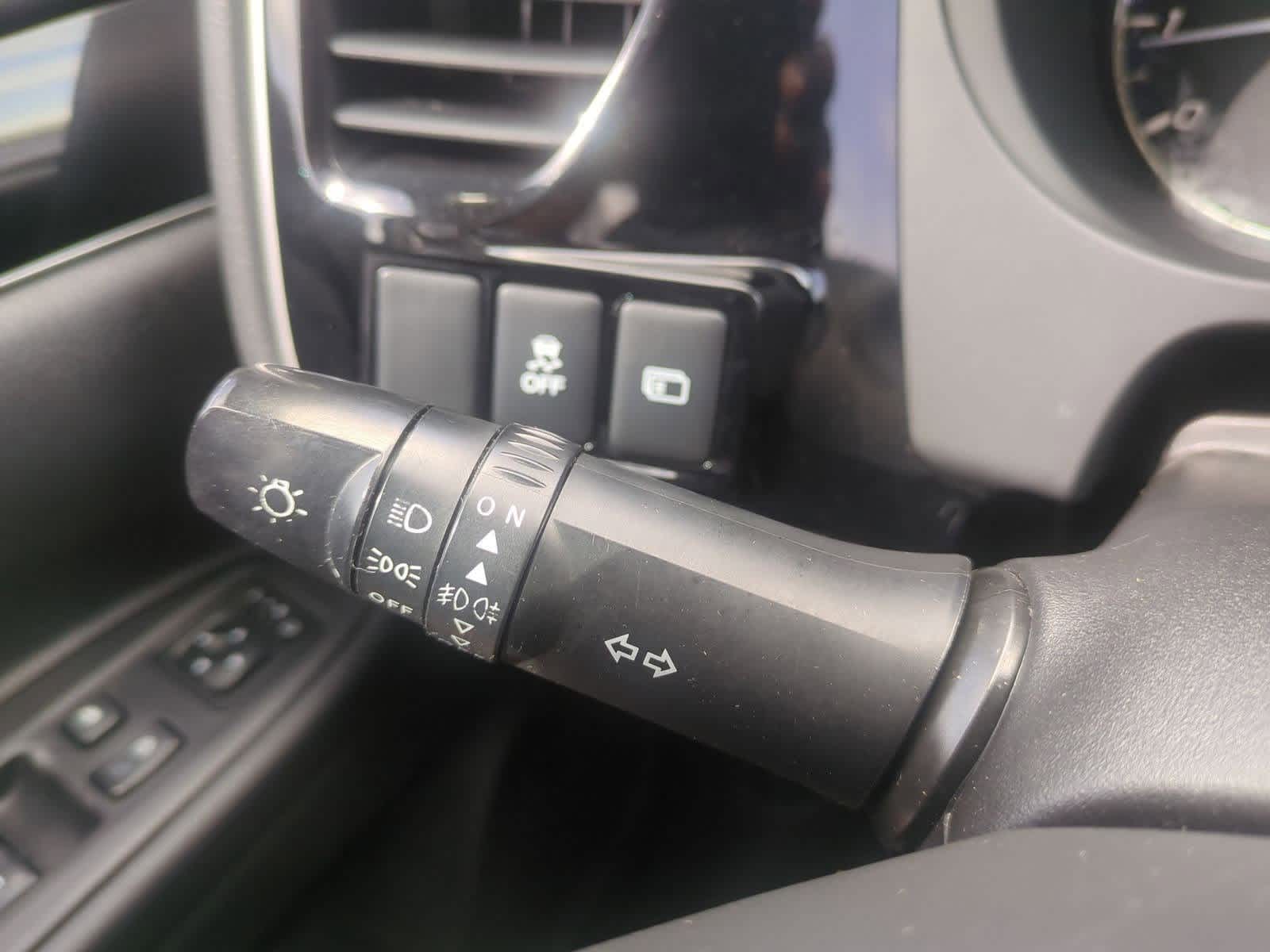 Thumbnail: 2019 Mitsubishi Outlander - 28