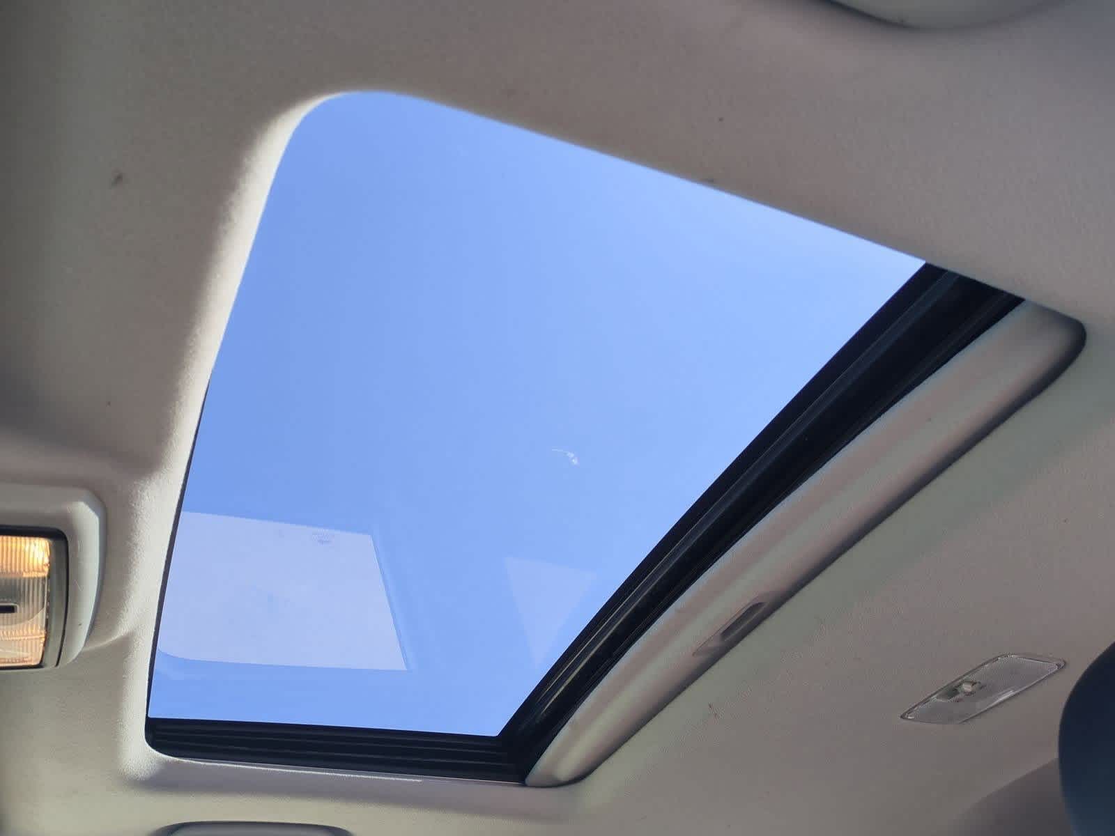 Thumbnail: 2014 Toyota 4Runner - 19