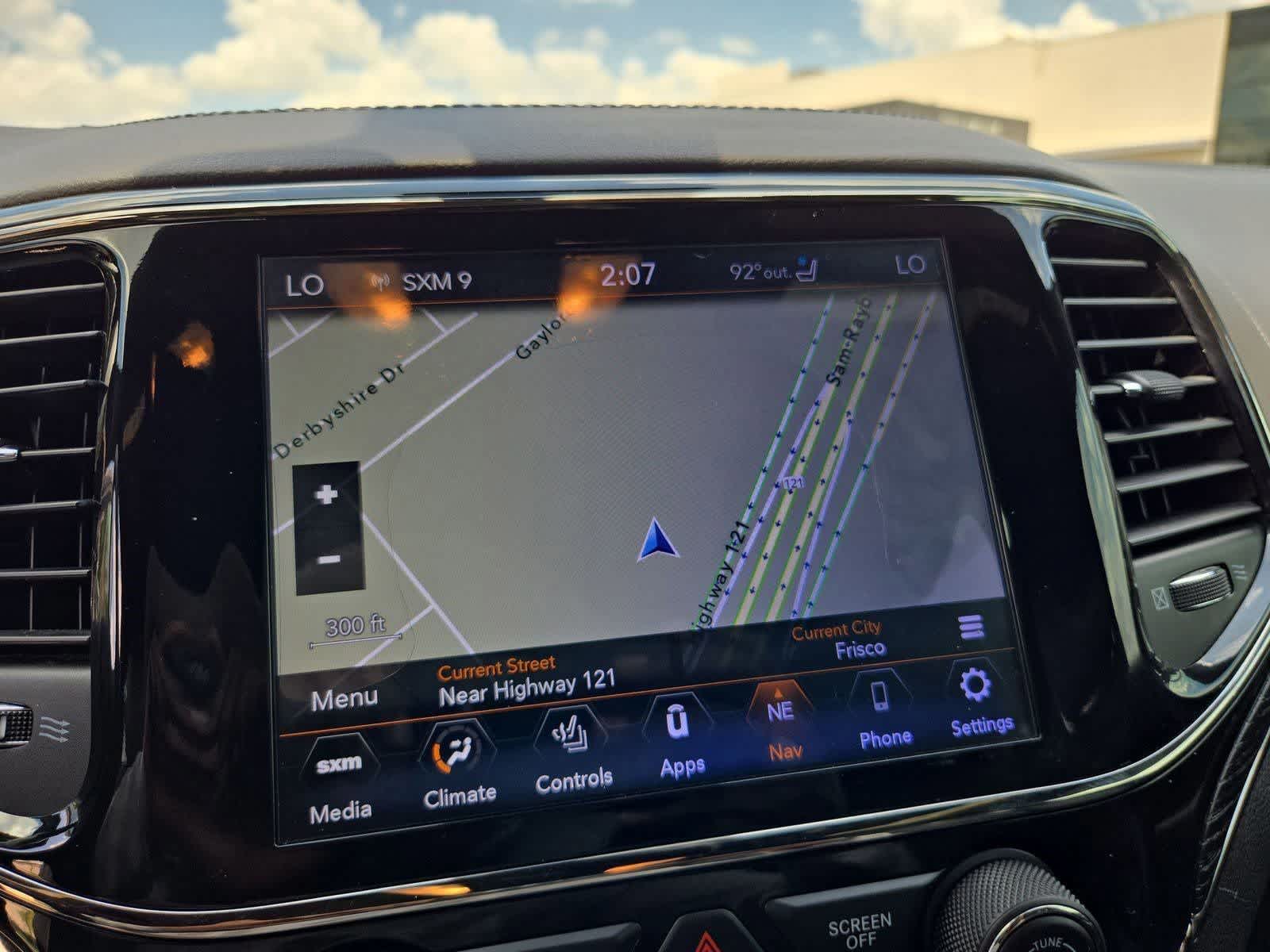 Thumbnail: 2020 Jeep Grand Cherokee - 29