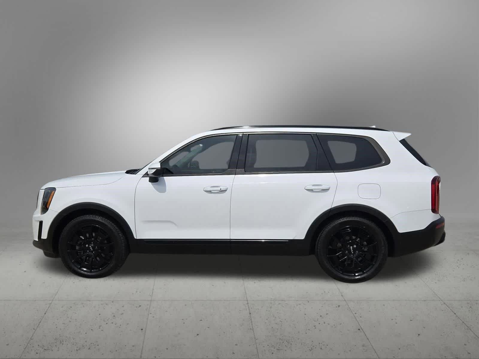 Thumbnail: 2022 Kia Telluride - 3