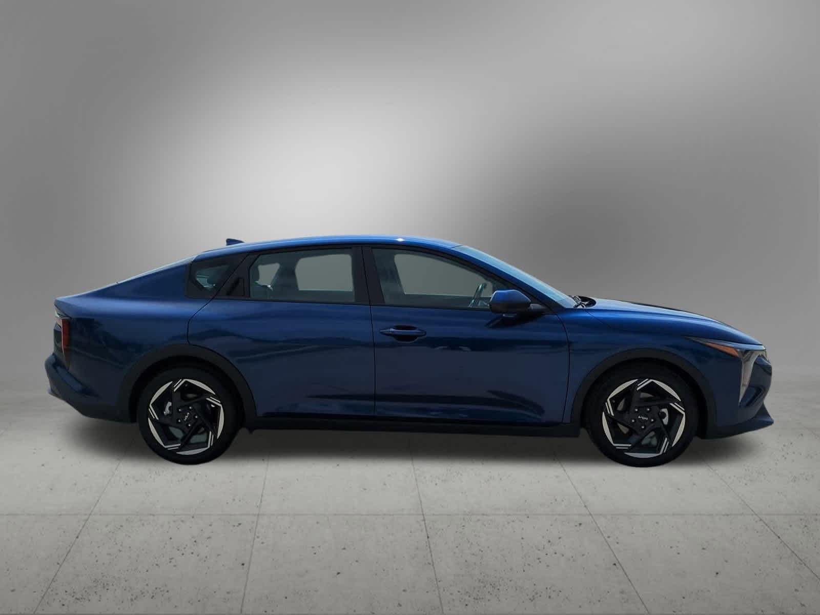 2025 Kia K4 EX 7