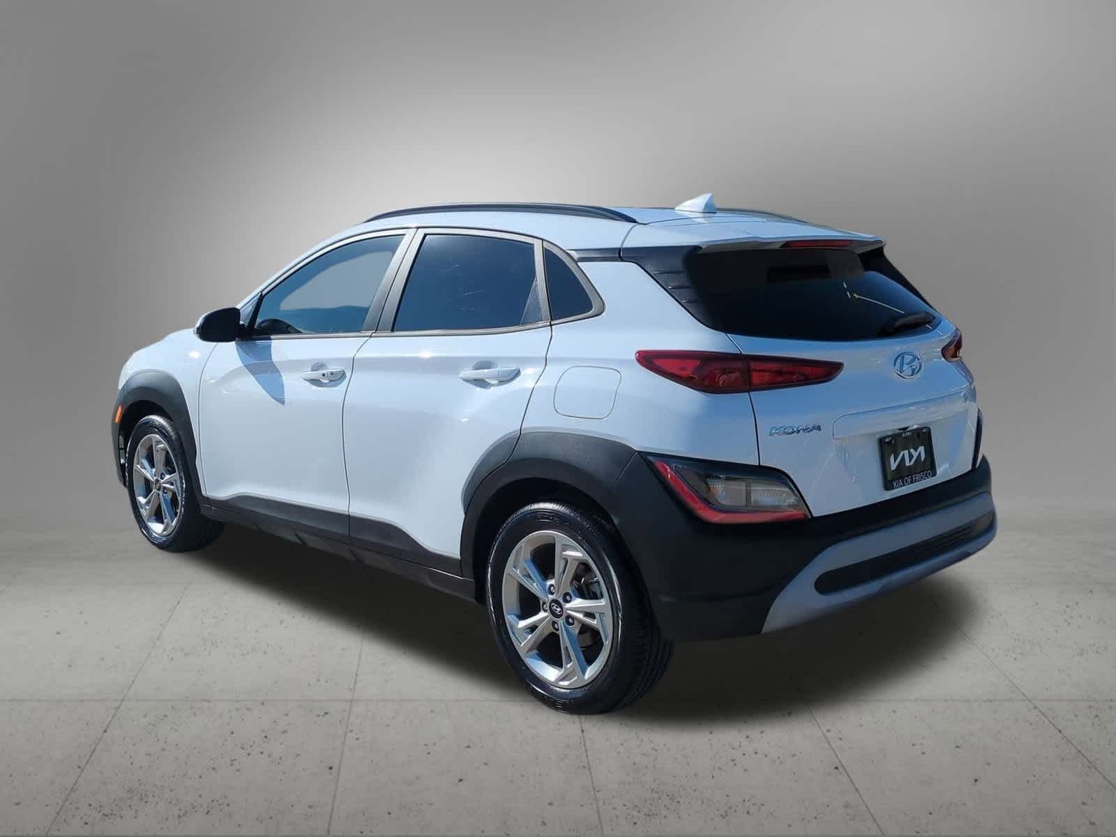 2023 Hyundai Kona SEL photo 4