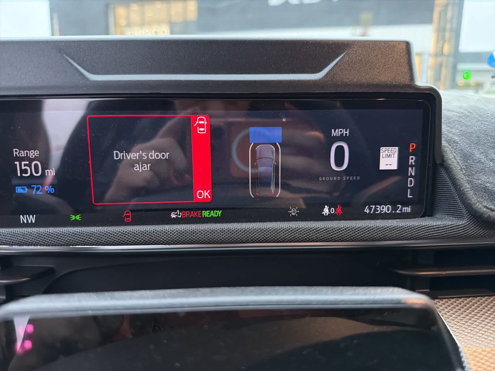 2023 Ford Mustang Mach-E Select photo 3