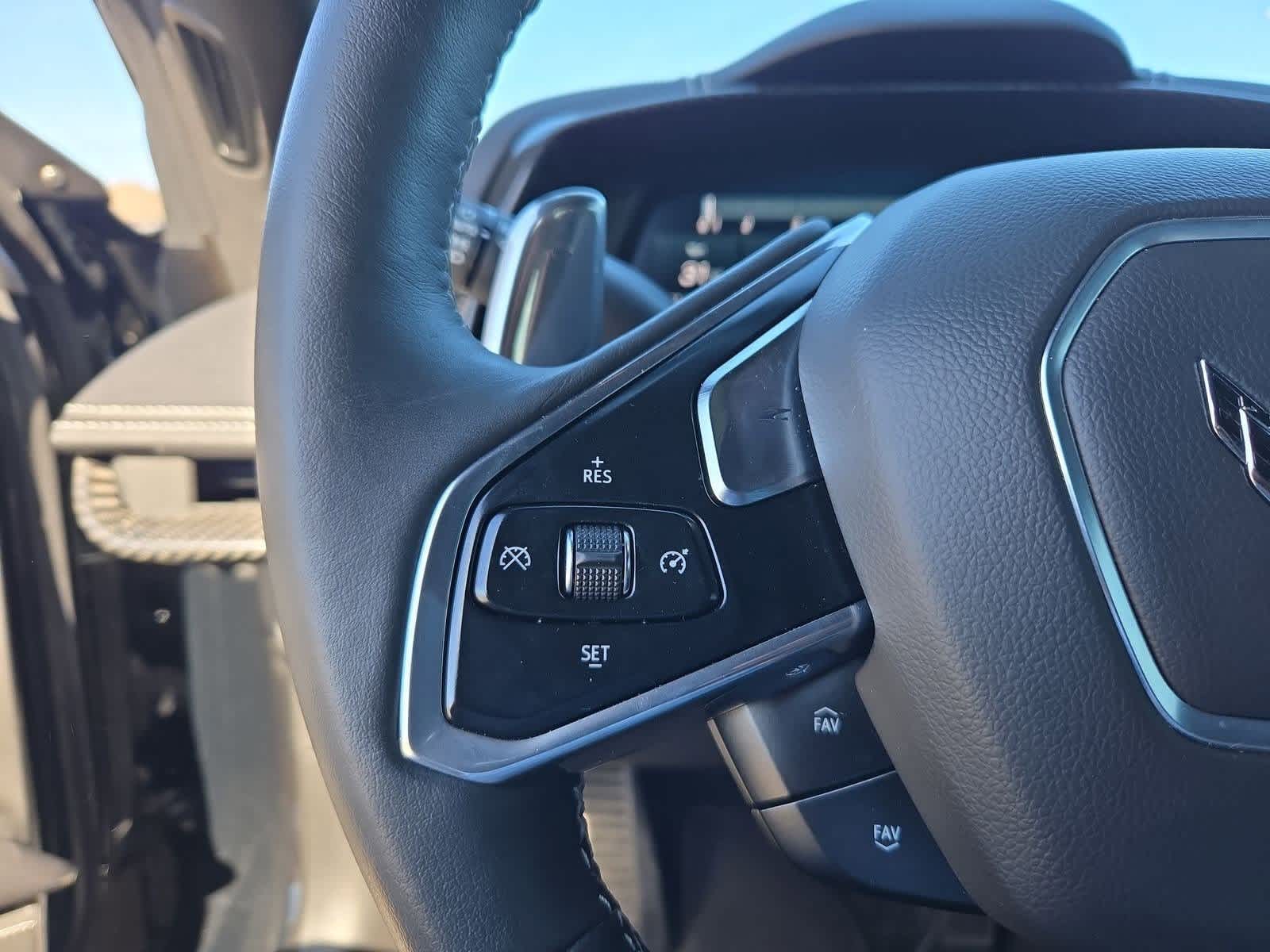 Thumbnail: 2023 Chevrolet Corvette - 18