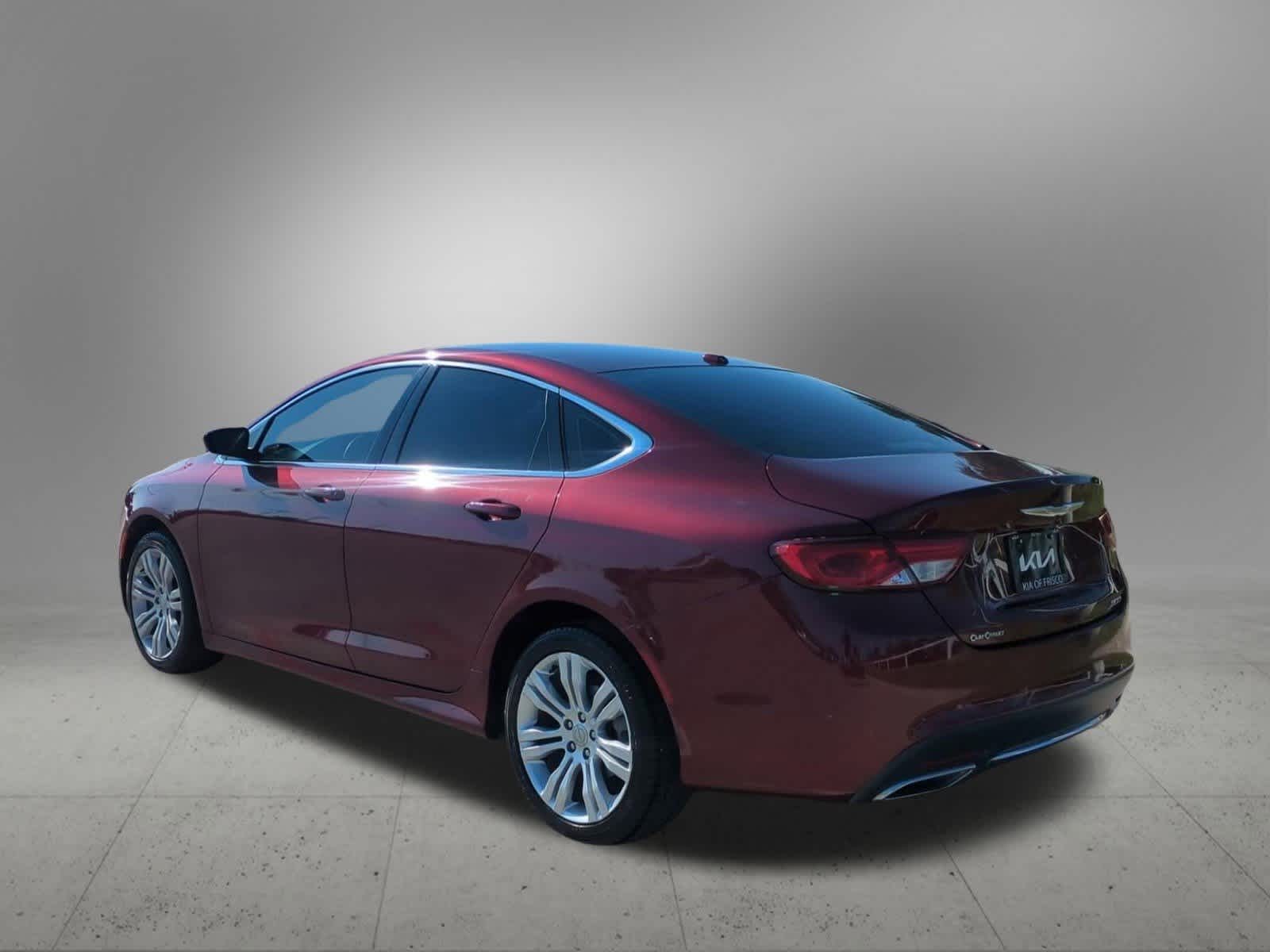 2016 Chrysler 200 Limited photo 4