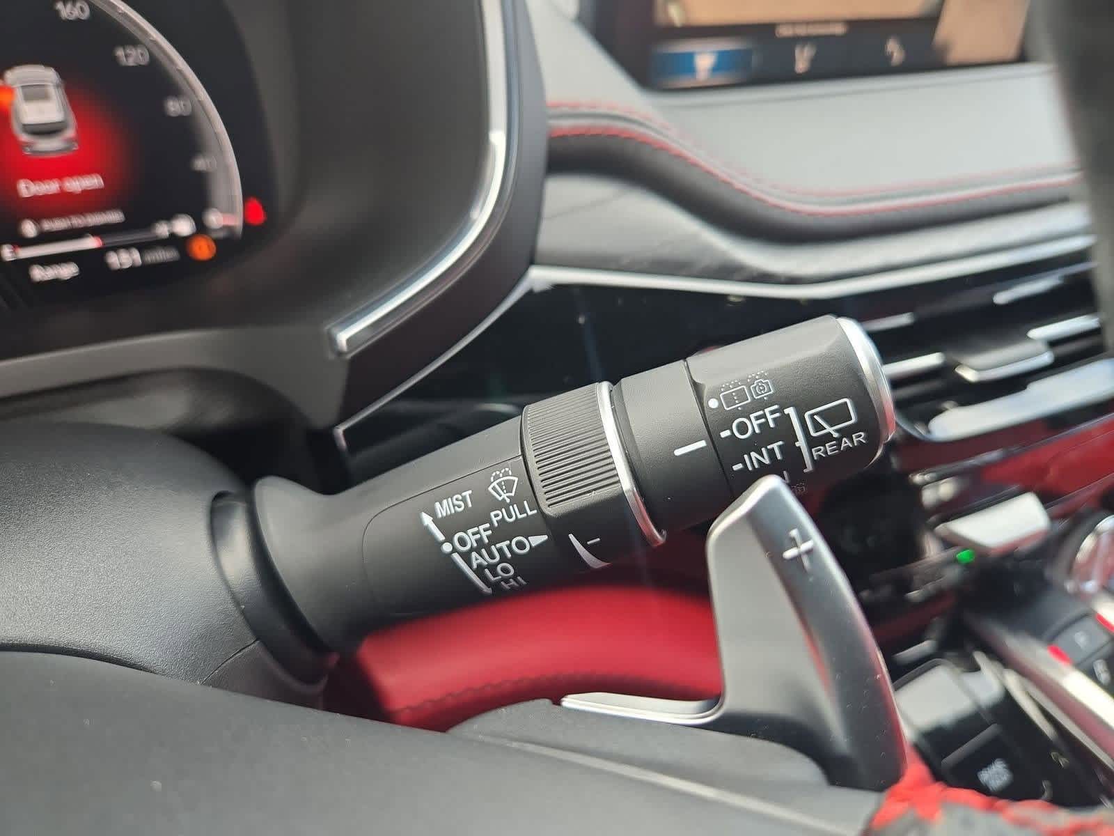 Thumbnail: 2022 Acura MDX - 26