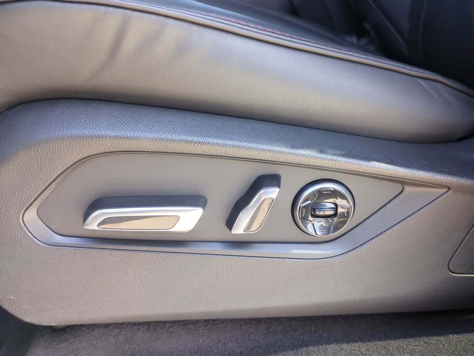 Thumbnail: 2026 Kia Carnival - 16