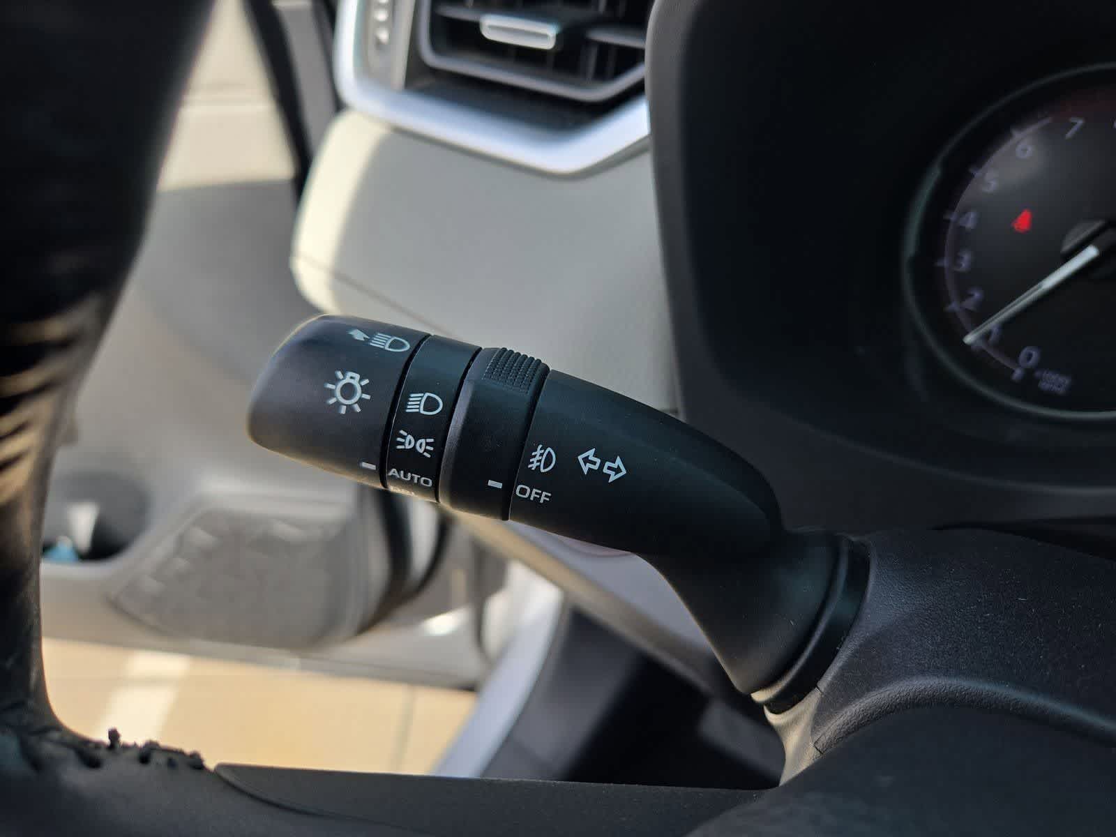 Thumbnail: 2019 Toyota RAV4 - 27