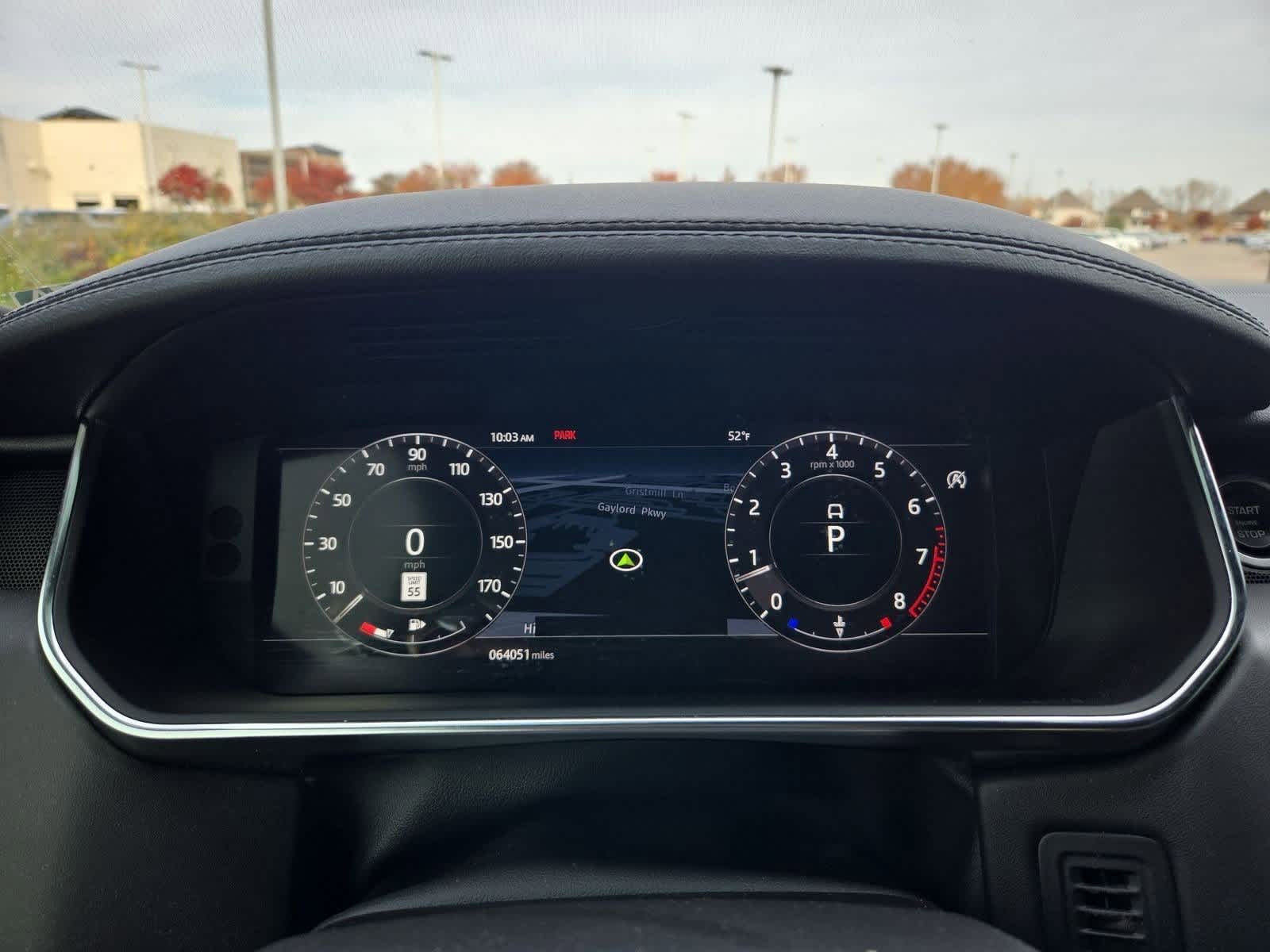 Thumbnail: 2020 Land Rover Range Rover - 34