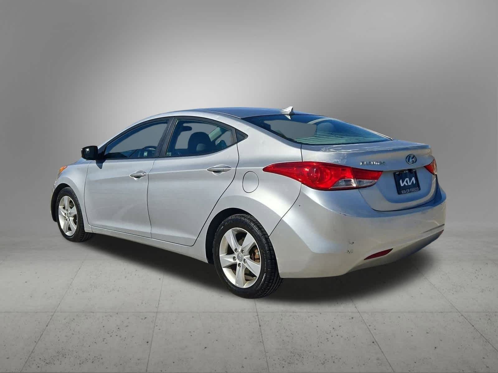 Thumbnail: 2013 Hyundai Elantra - 4