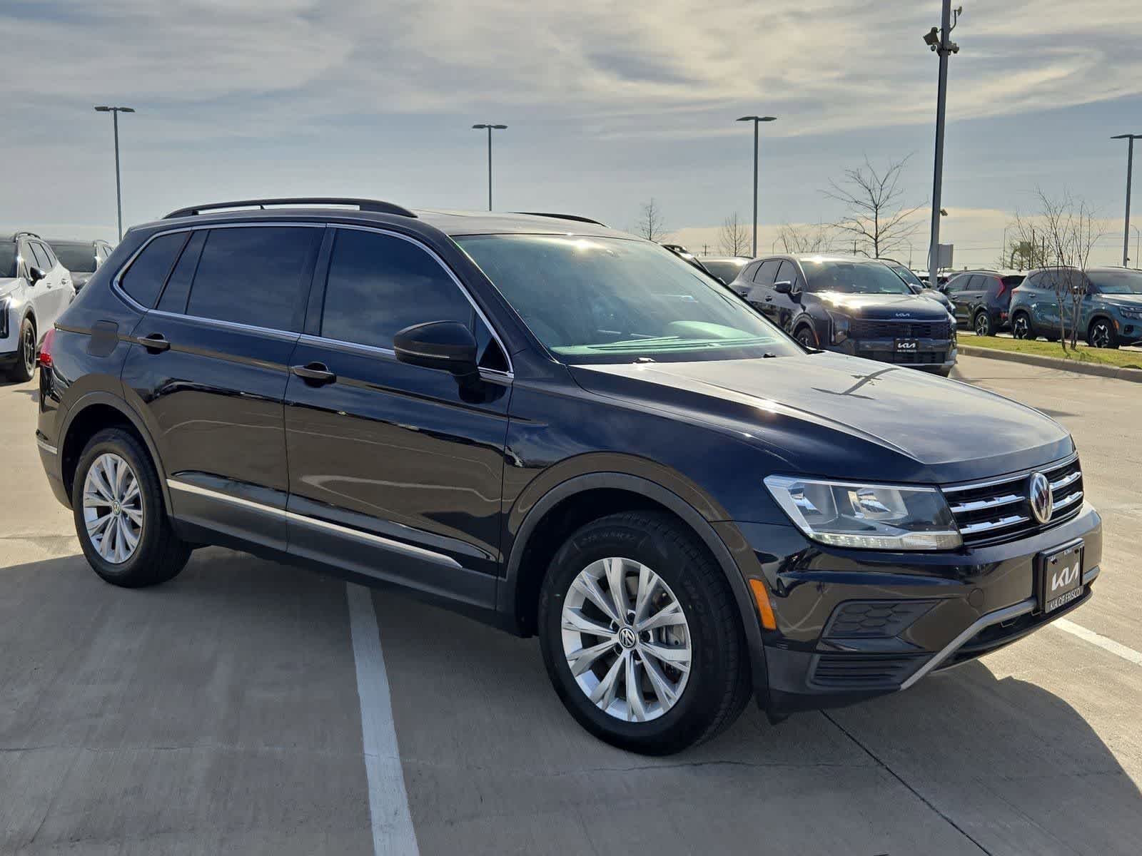 Thumbnail: 2018 Volkswagen Tiguan - 8