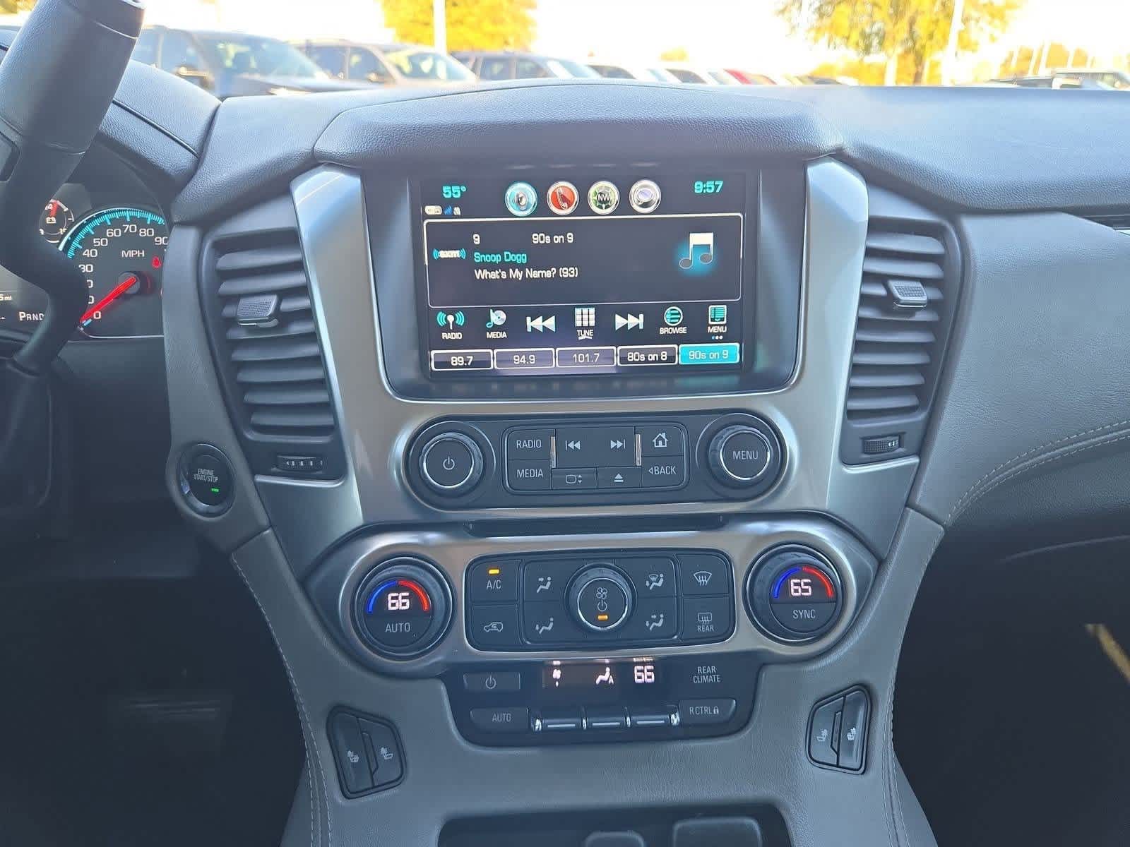 Thumbnail: 2017 Chevrolet Suburban - 27