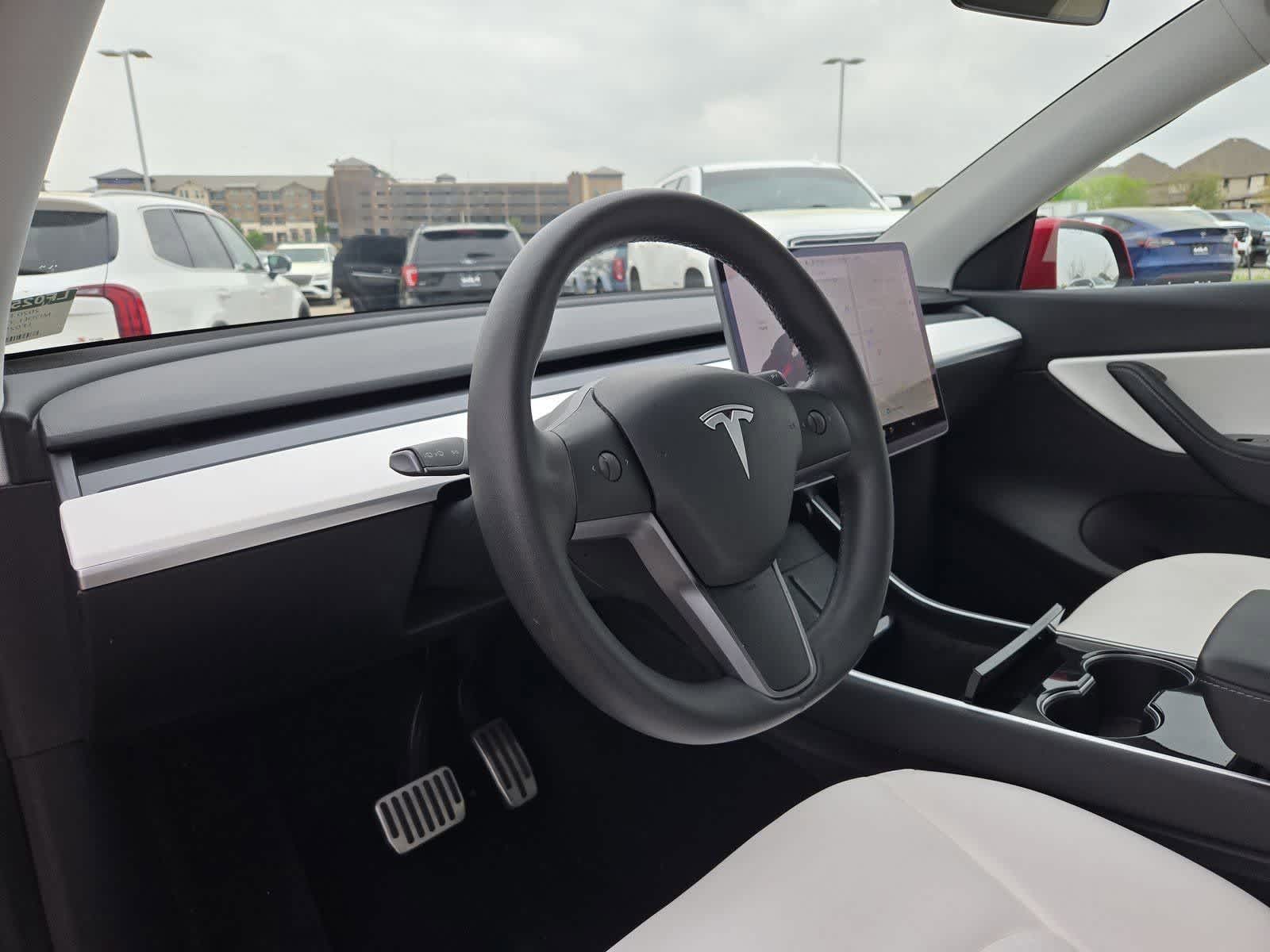 Used 2020 Tesla Model Y Long Range with VIN 5YJYGDEE6LF025842 for sale in Frisco, TX
